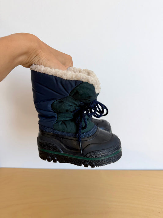 Made in Canada Winter Boots / Size 6 toddler