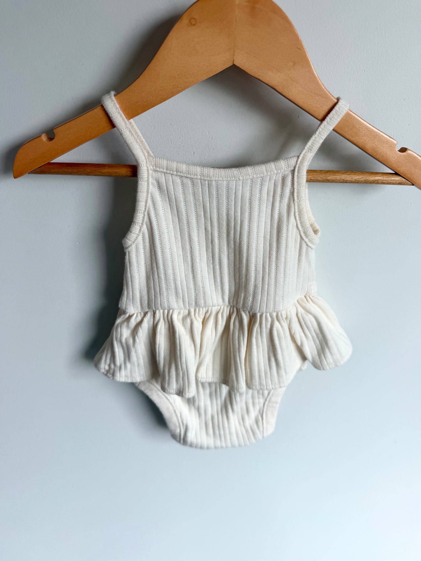 Cream Eyelet Dress Bodysuit / 3-6m