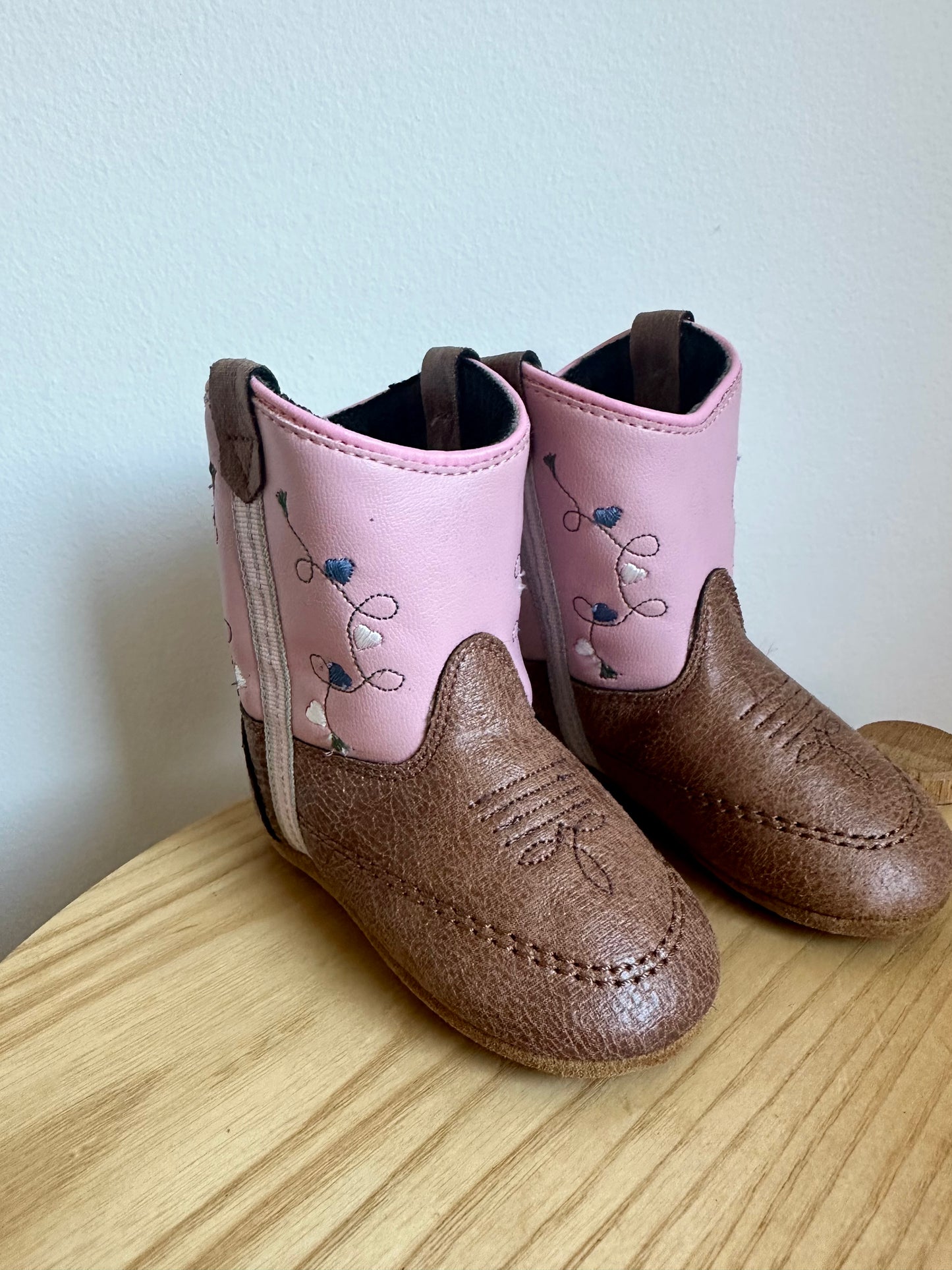 NEW Pink Cowgirl Boots / Size 3 Infant