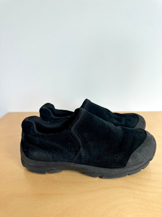 Suede Black Shoes / Size 3 Big Kids