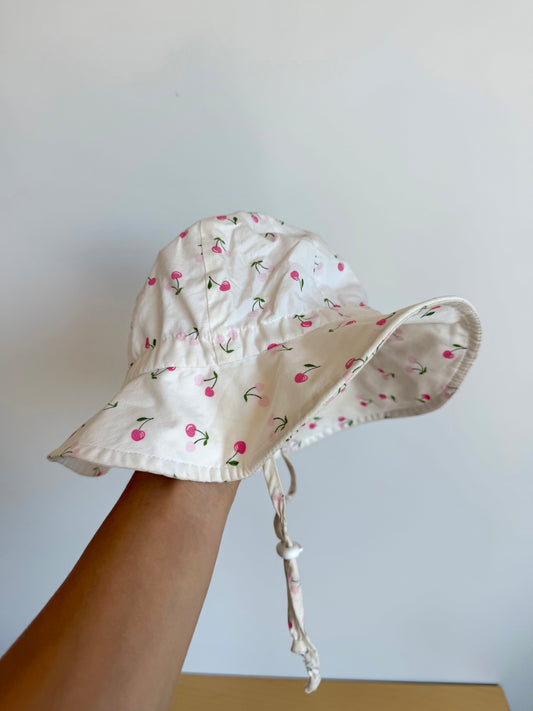 Jan & Jul White Cherry Hat / M (6-24m)