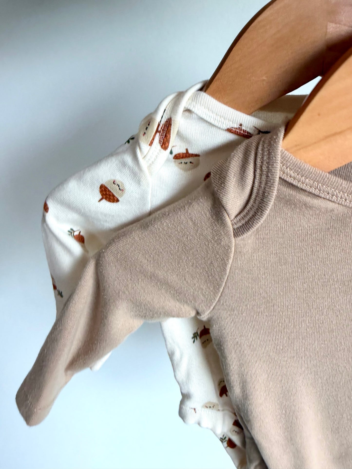 Tan and Acorn Bodysuits / 0-3m