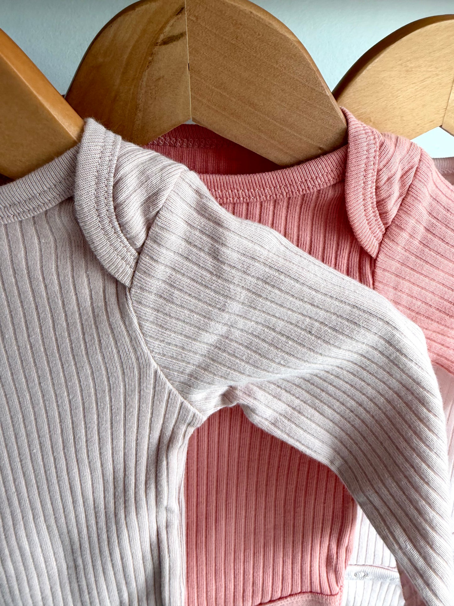 Ribbed Pinks Bodysuits (With Tags) / 0m