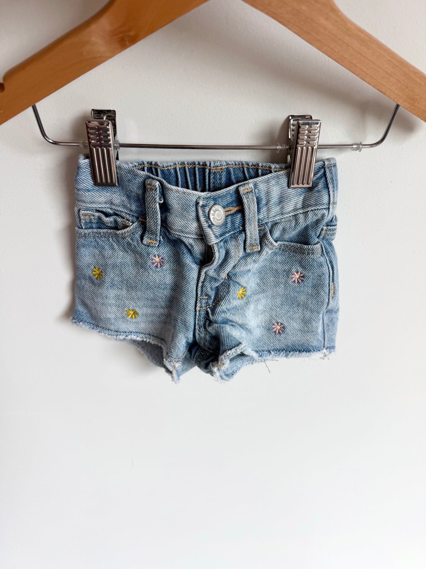 Embroidery Flower Jean Shorts / 0-3m