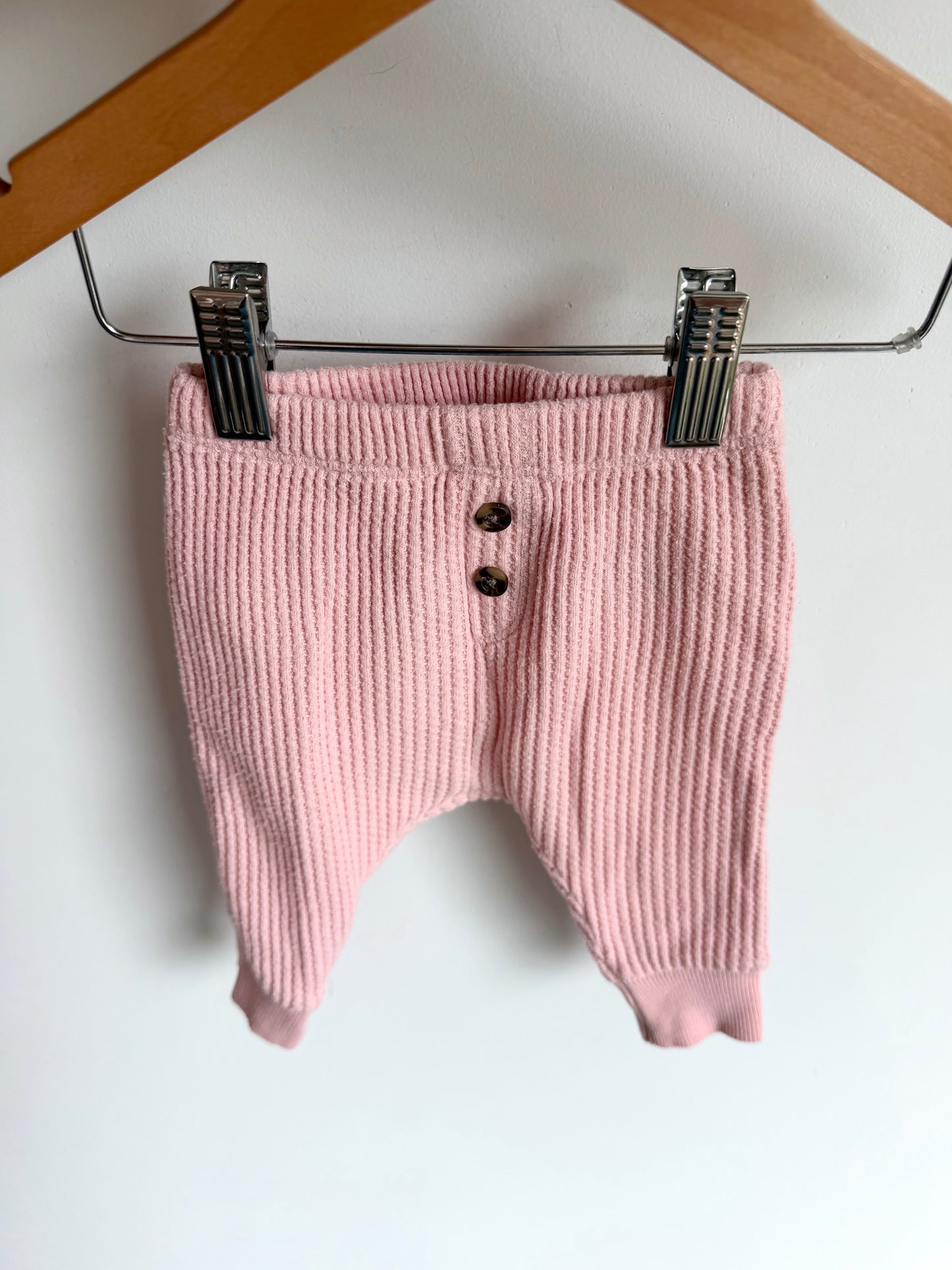 Pink Button Pants / 0-3m