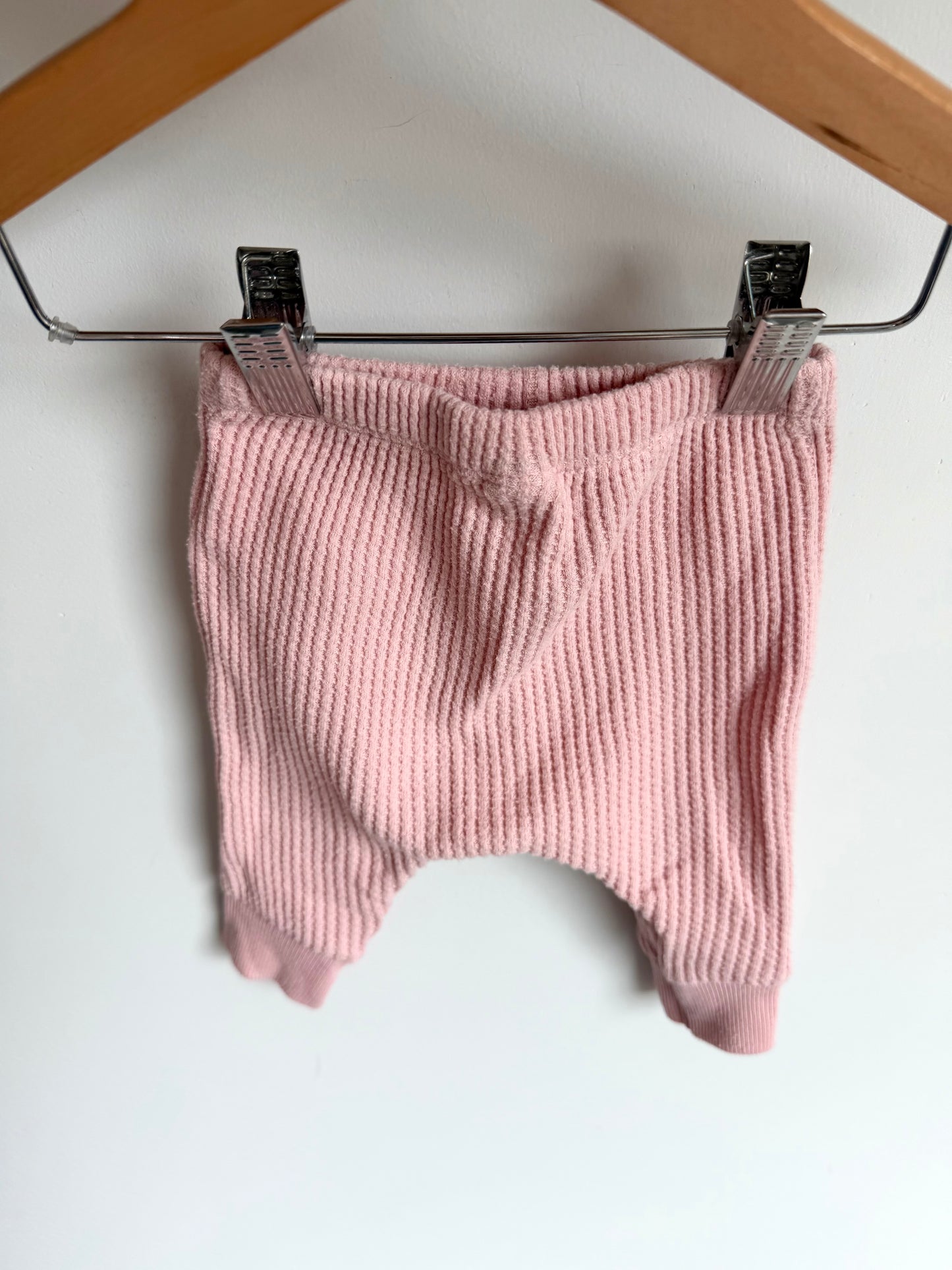 Pink Button Pants / 0-3m