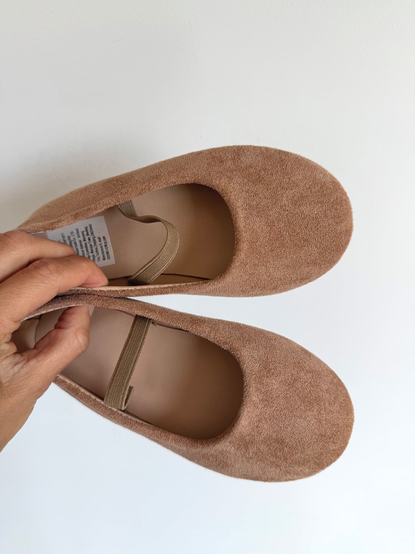 Tan Suede Ballet Flat Shoes / Size 12 Little Kid
