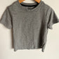 Grey T-shirt / 5-6 years