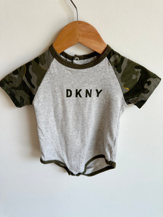 DKNY Bodysuit / 6-9m