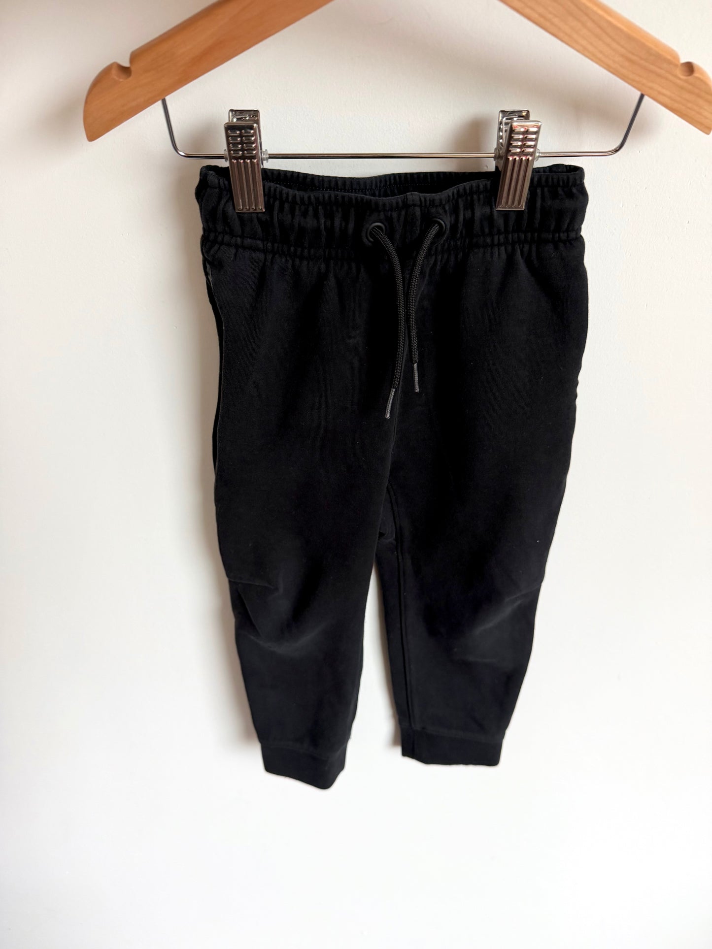 Black Zipper Pocket Pants / 2T