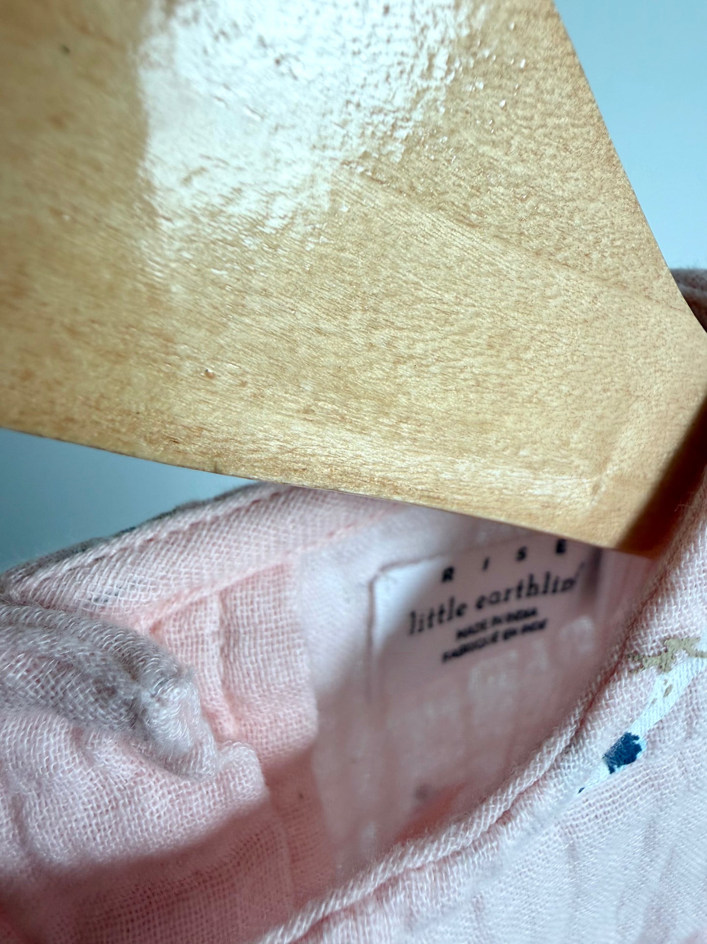 Pink Ruffle Bird Top / 0-3m