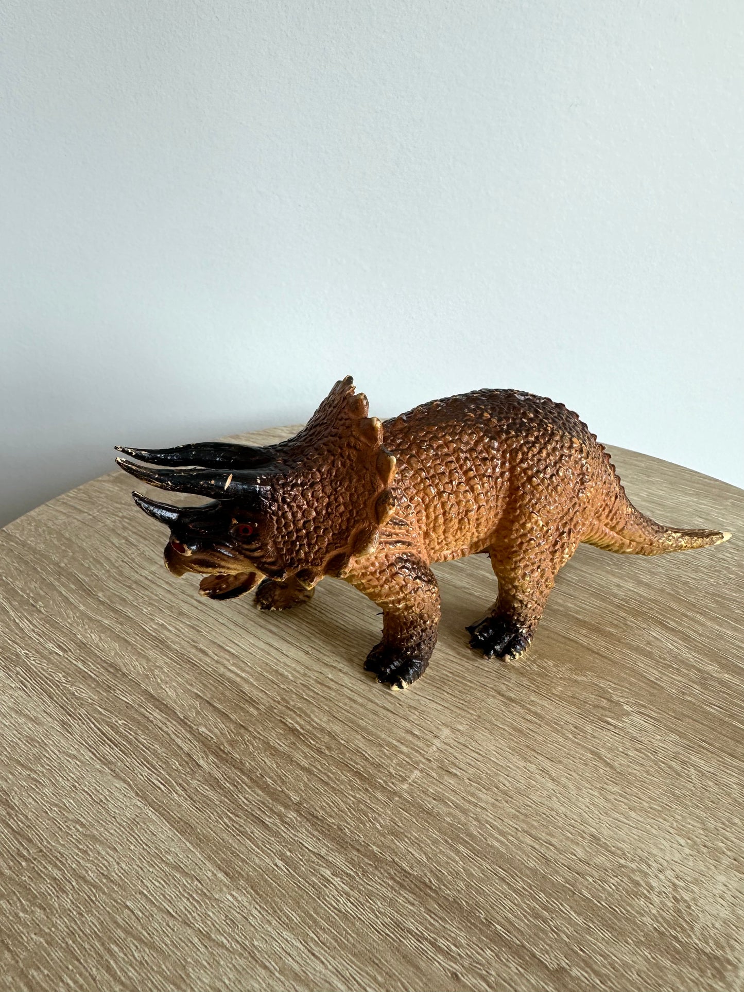 Set of 4 Dinosaurs (No Shipping)