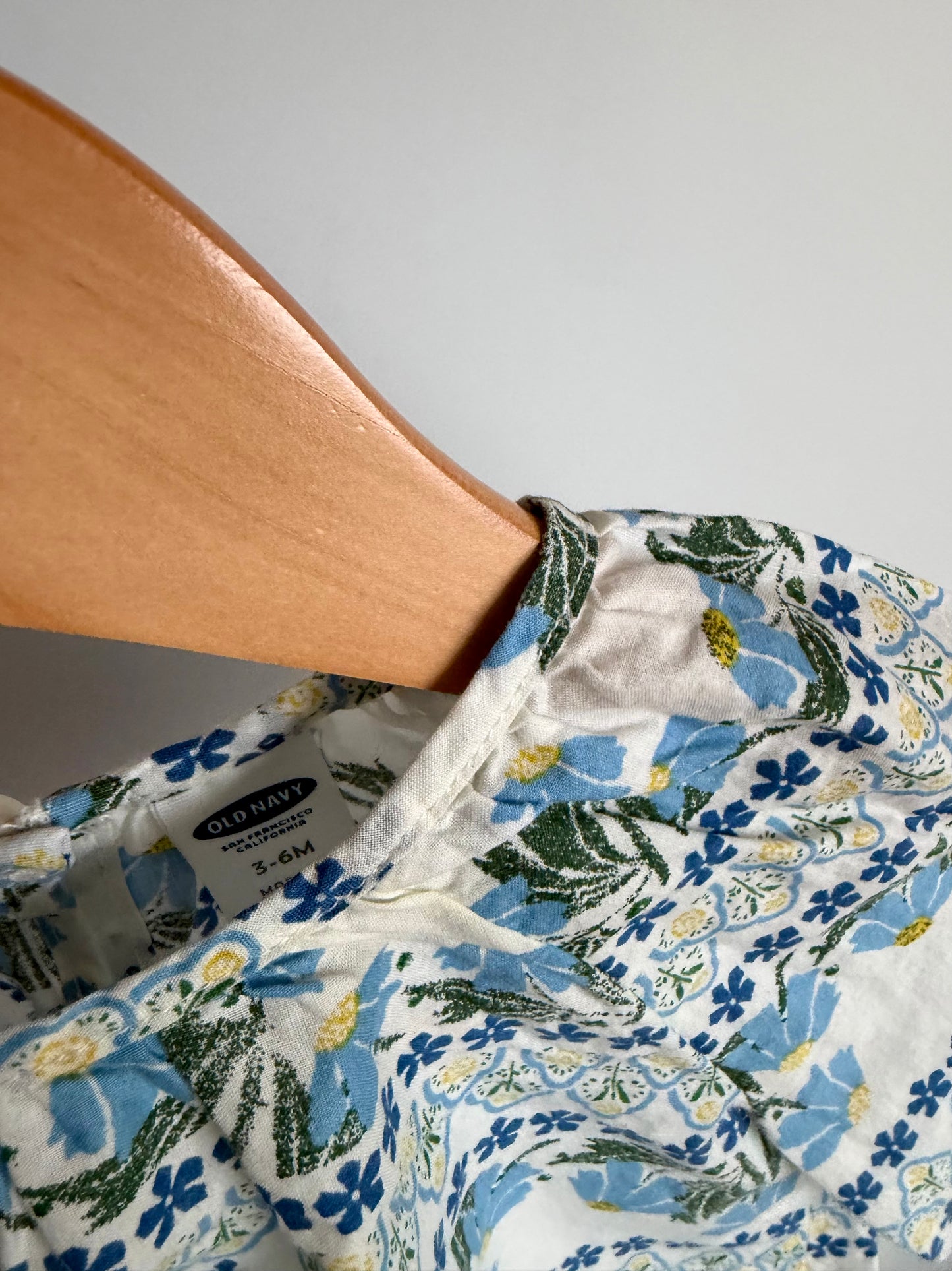 Blue Flower Pattern Cotton Top / 3-6m