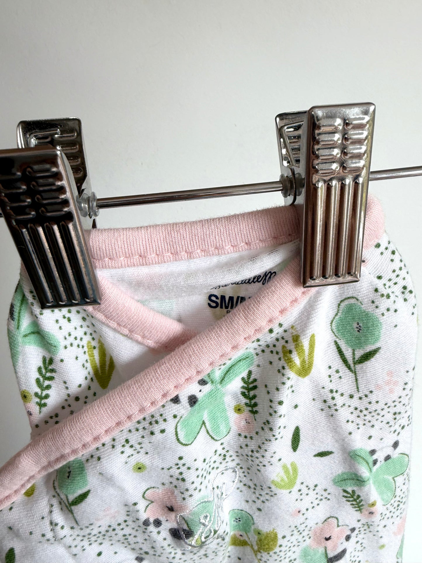 Flower Pink Trim Swaddle / 0-3m