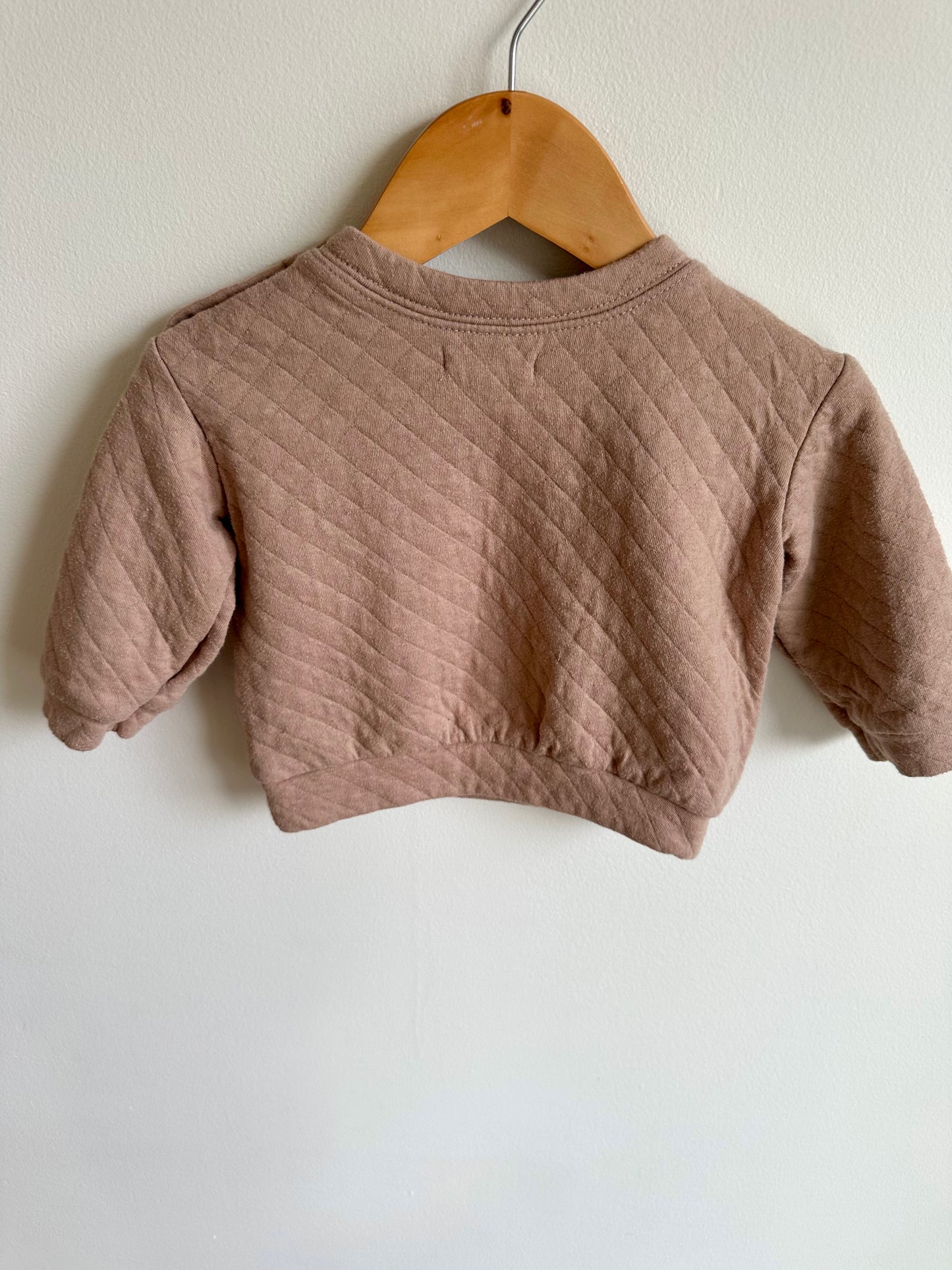 Sweater with Shoulder Buttons / 6-9m