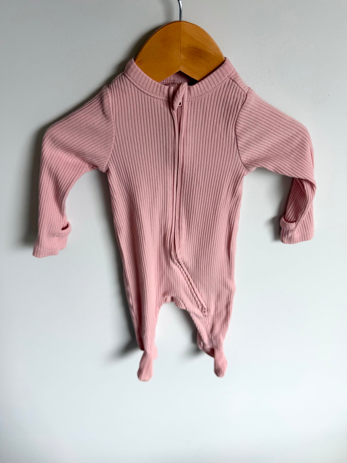Pink Ribbed Footed Sleeper / 0-3m