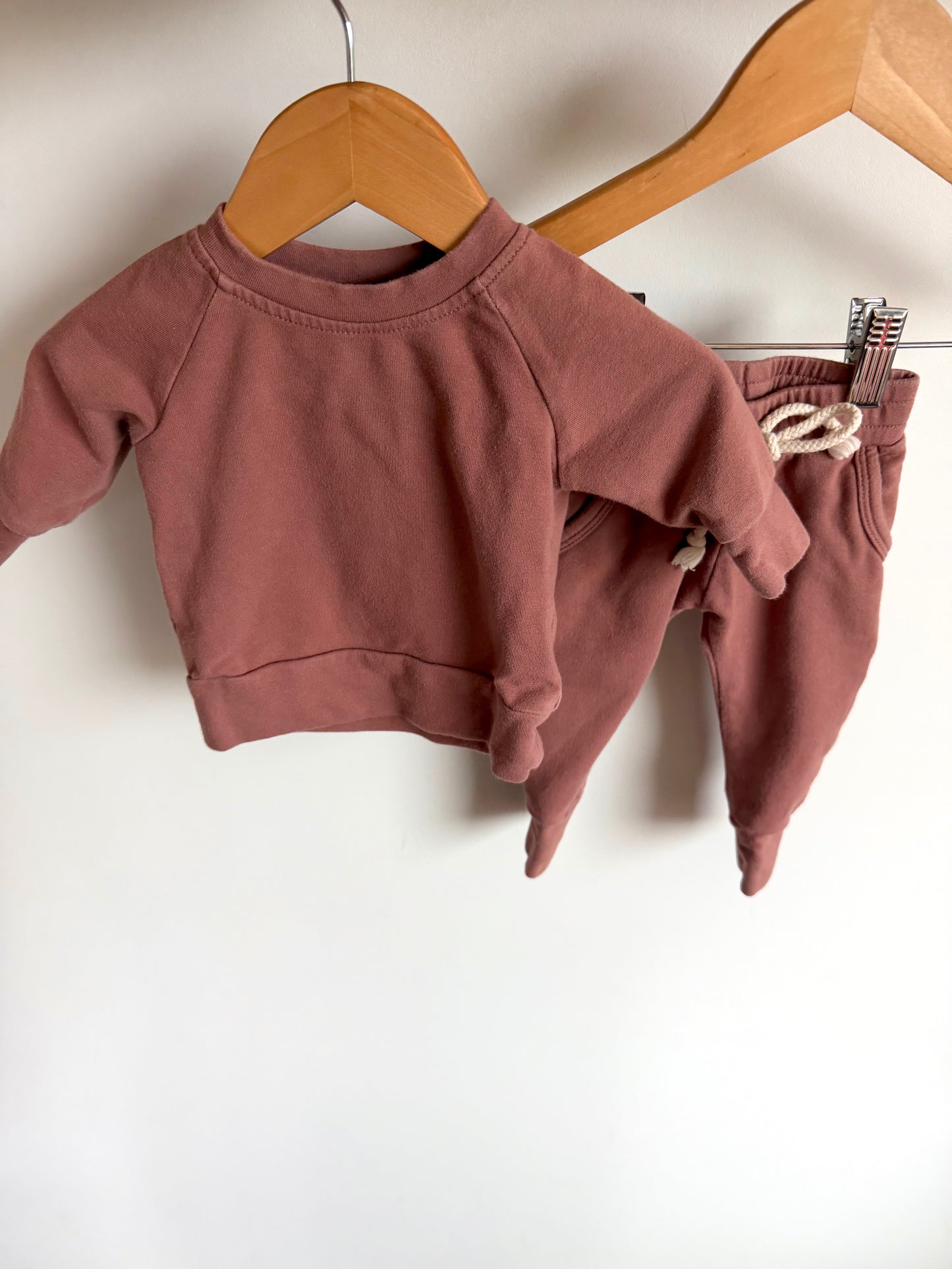 Mebie Baby Rosewood Sweater + Pants / 3-6m