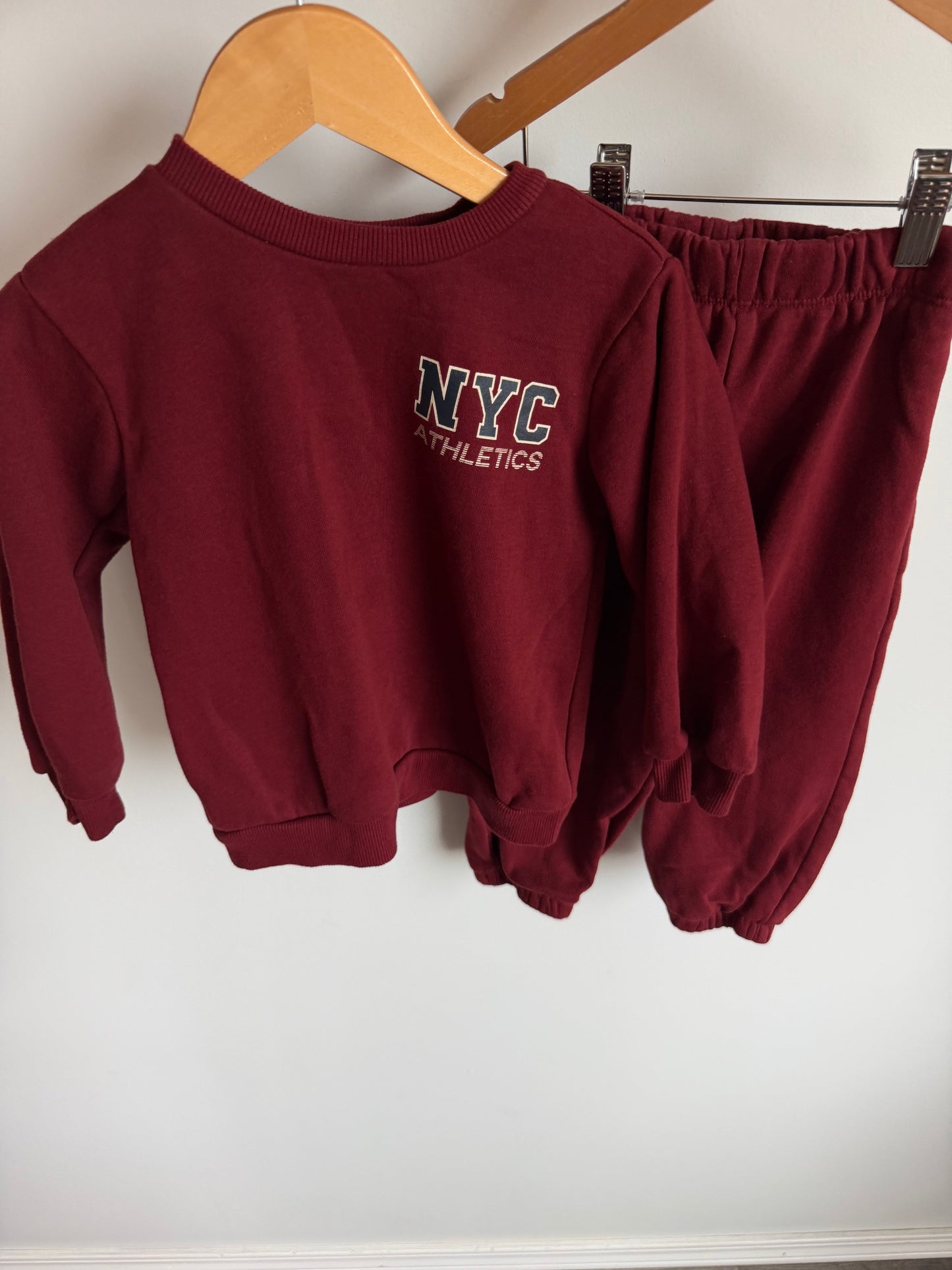 NYC Maroon Sweater + Pants Set / 3T