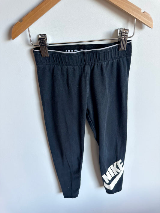 Nike Black Leggings / 4-5 years