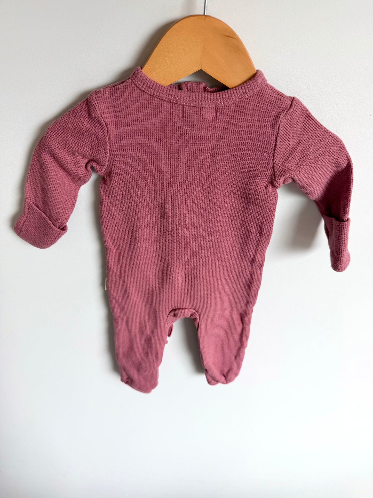 Rouge Ruffle Waffle Leaves Sleeper / 3-6m