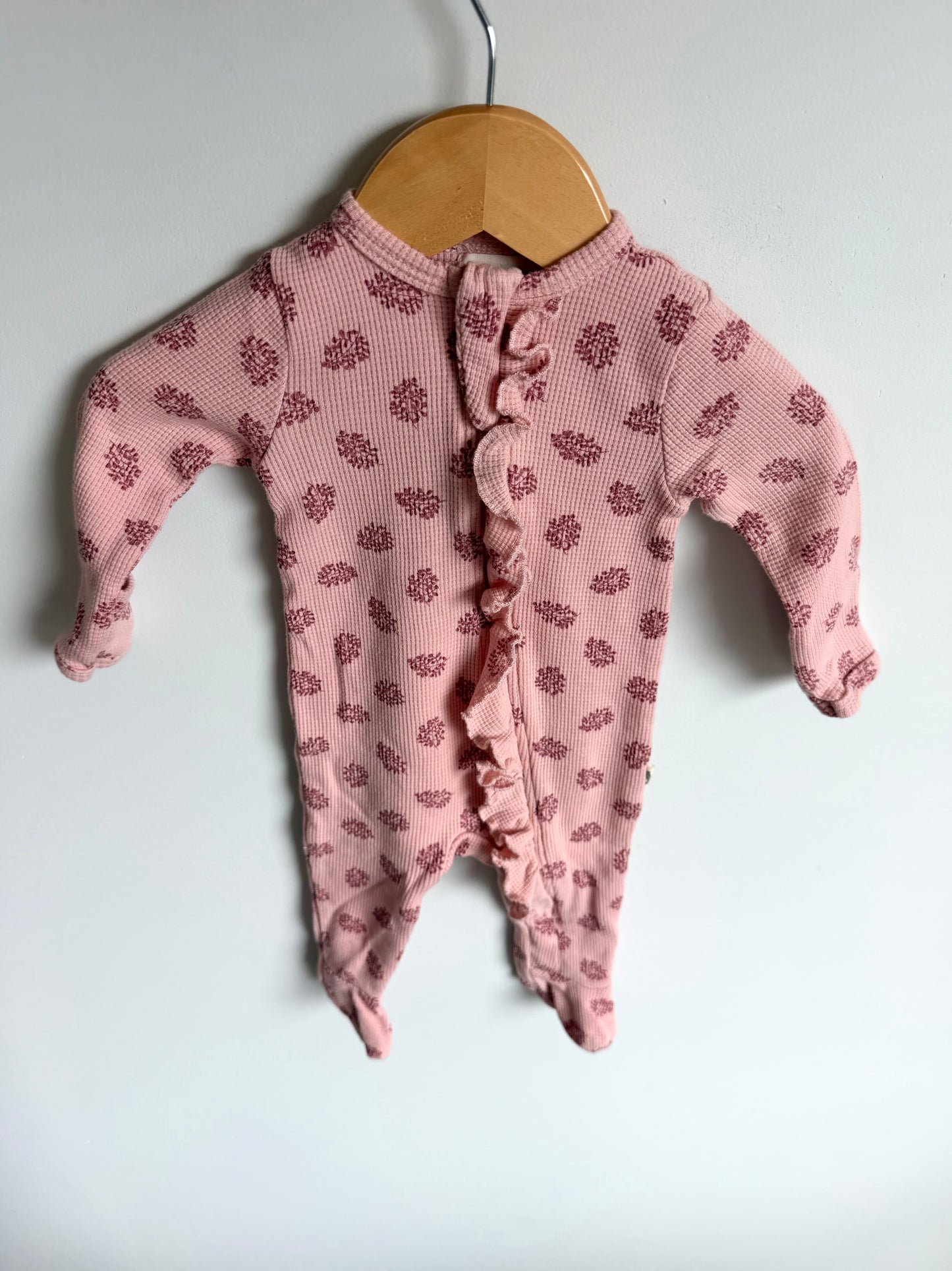Pink Ruffle Waffle Leaves Sleeper / 3-6m