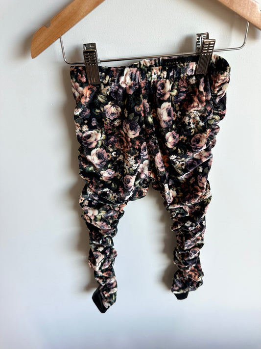 Light Pink Vintage Floral Leggings / 4-5 years