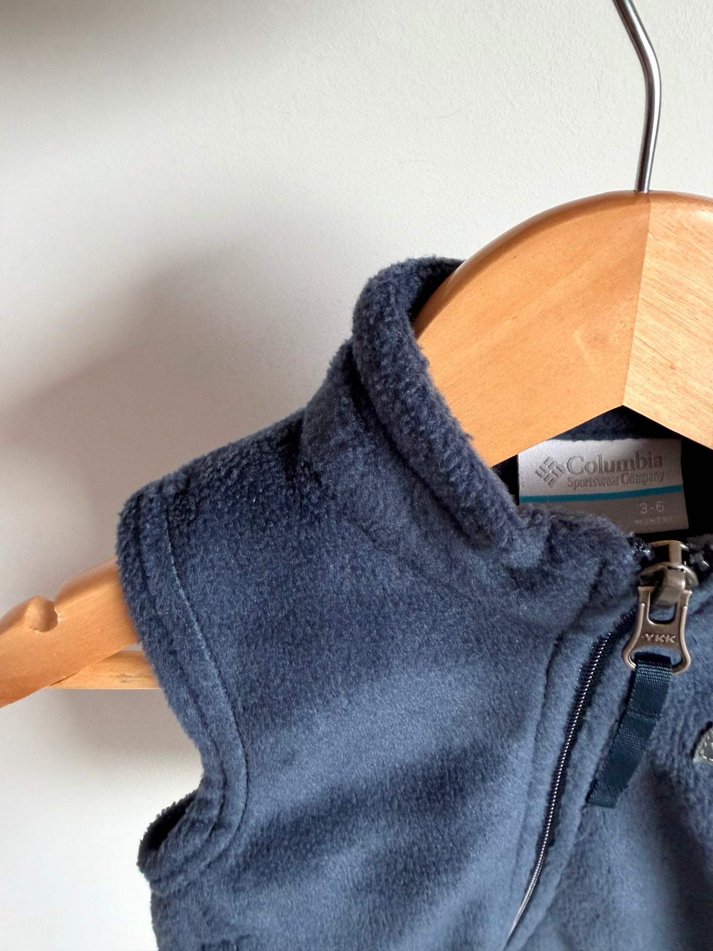 Columbia Navy Fleece Vest / 3-6m