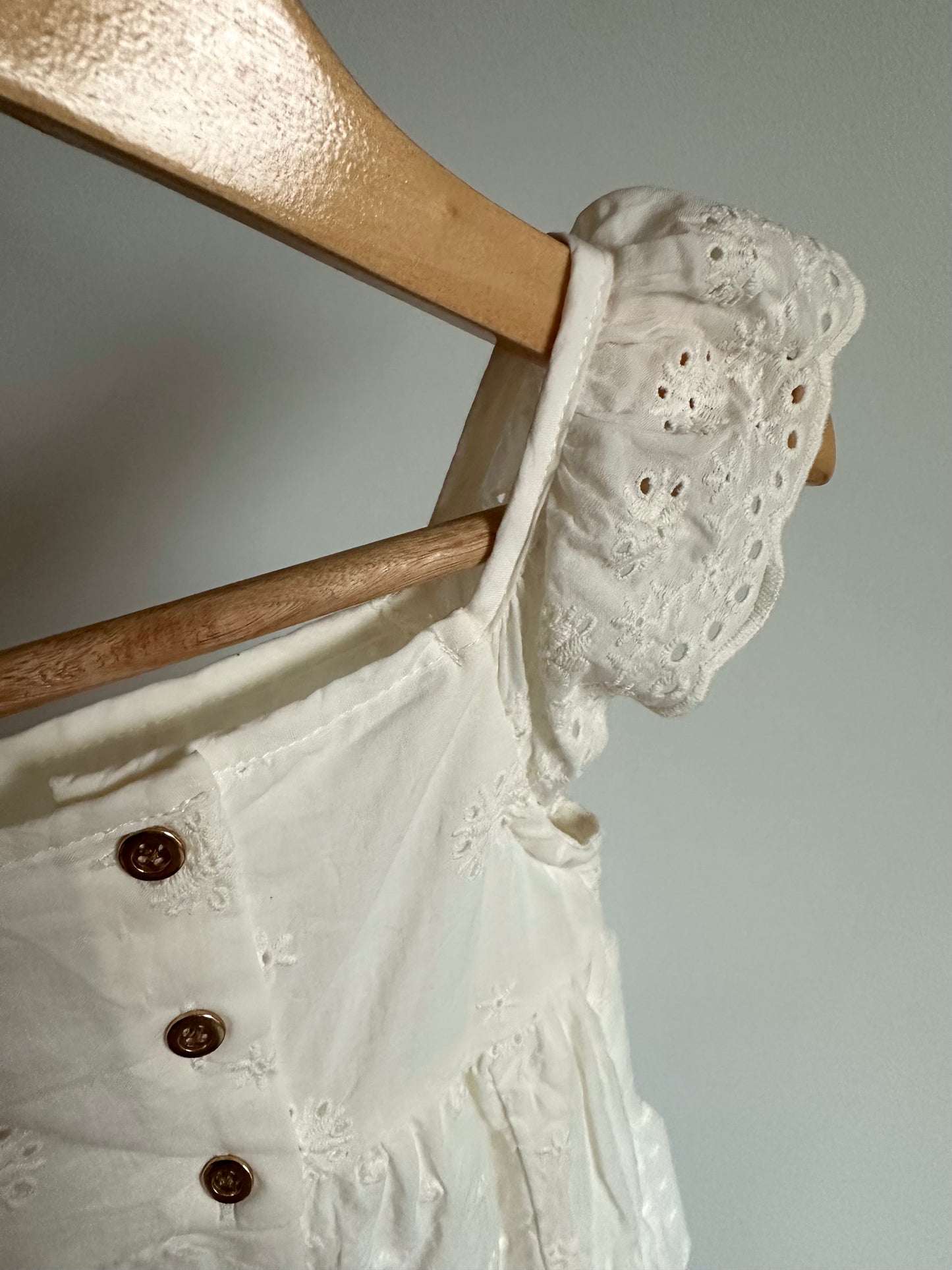 White Eyelet Dress / 2T