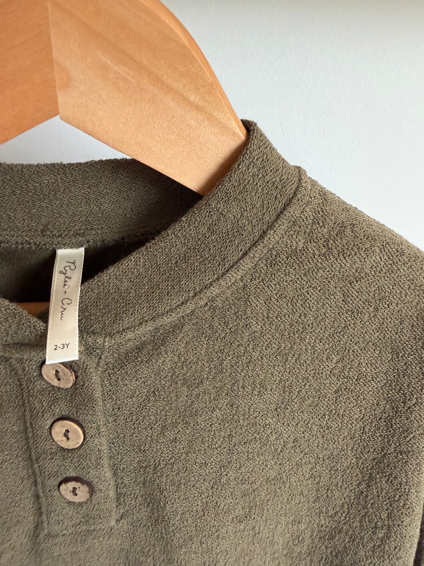 Rylee + Crew Green Top / 2-3T