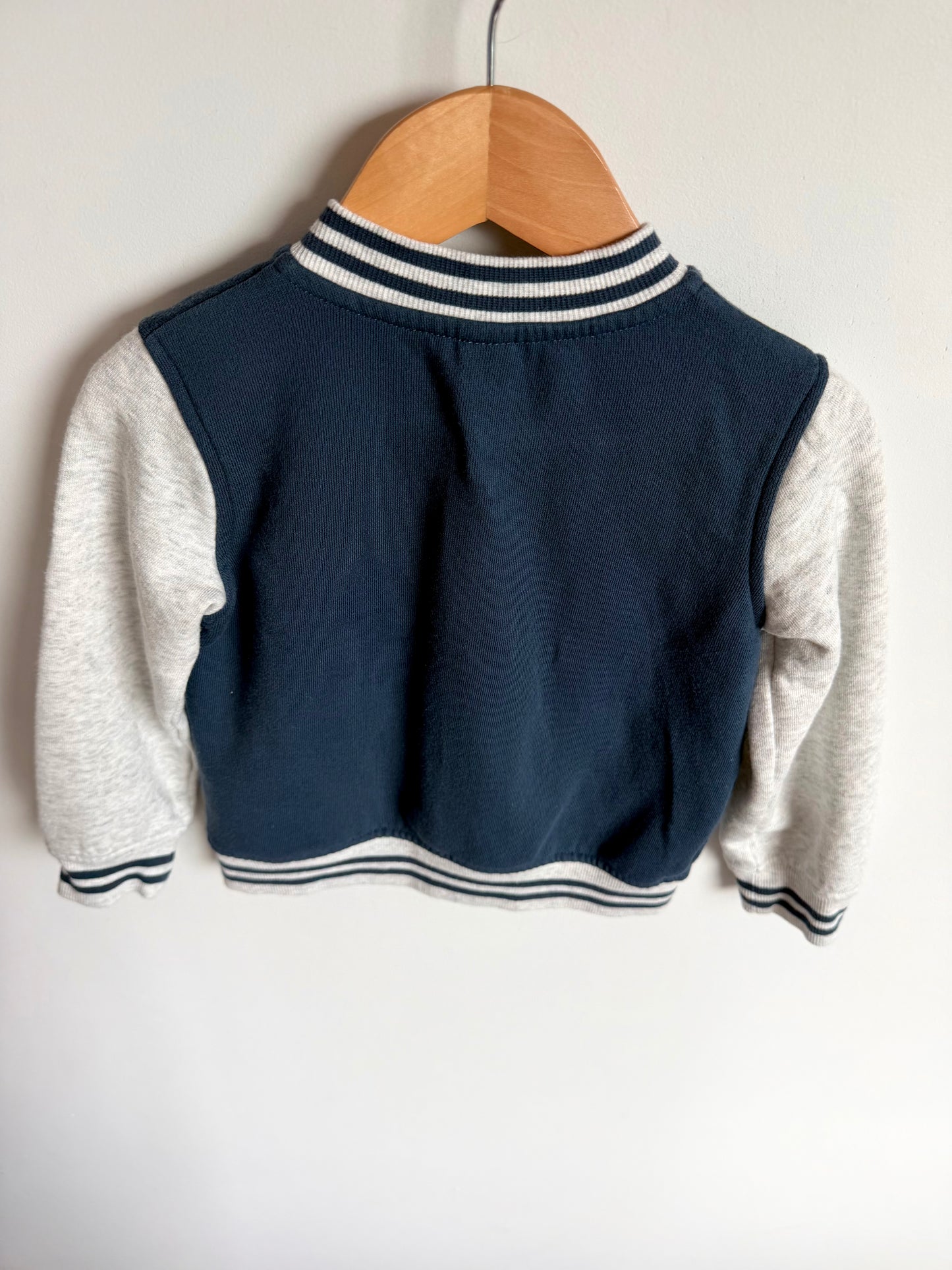 Striped Cuffs Snap Sweater / 3T