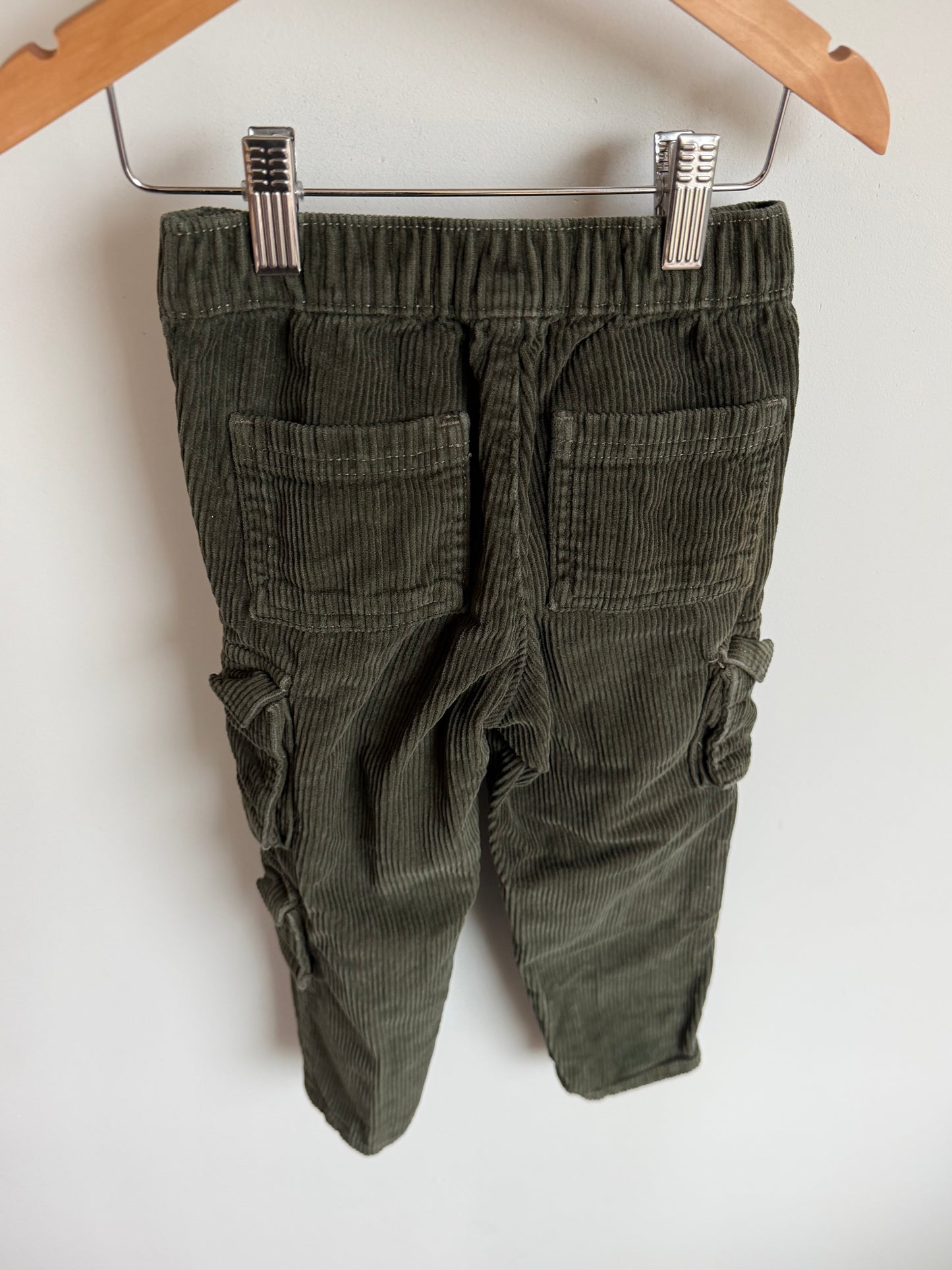 Olive Corduroy Pants / 4T