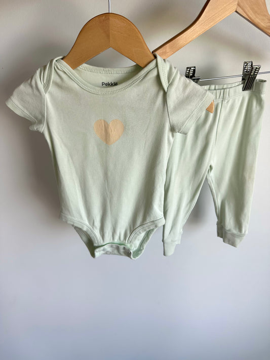 Seafoam Heart Bodysuit + Pants Set / 9m