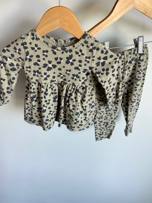Animal Print Dress + Pant Set / 6-12m