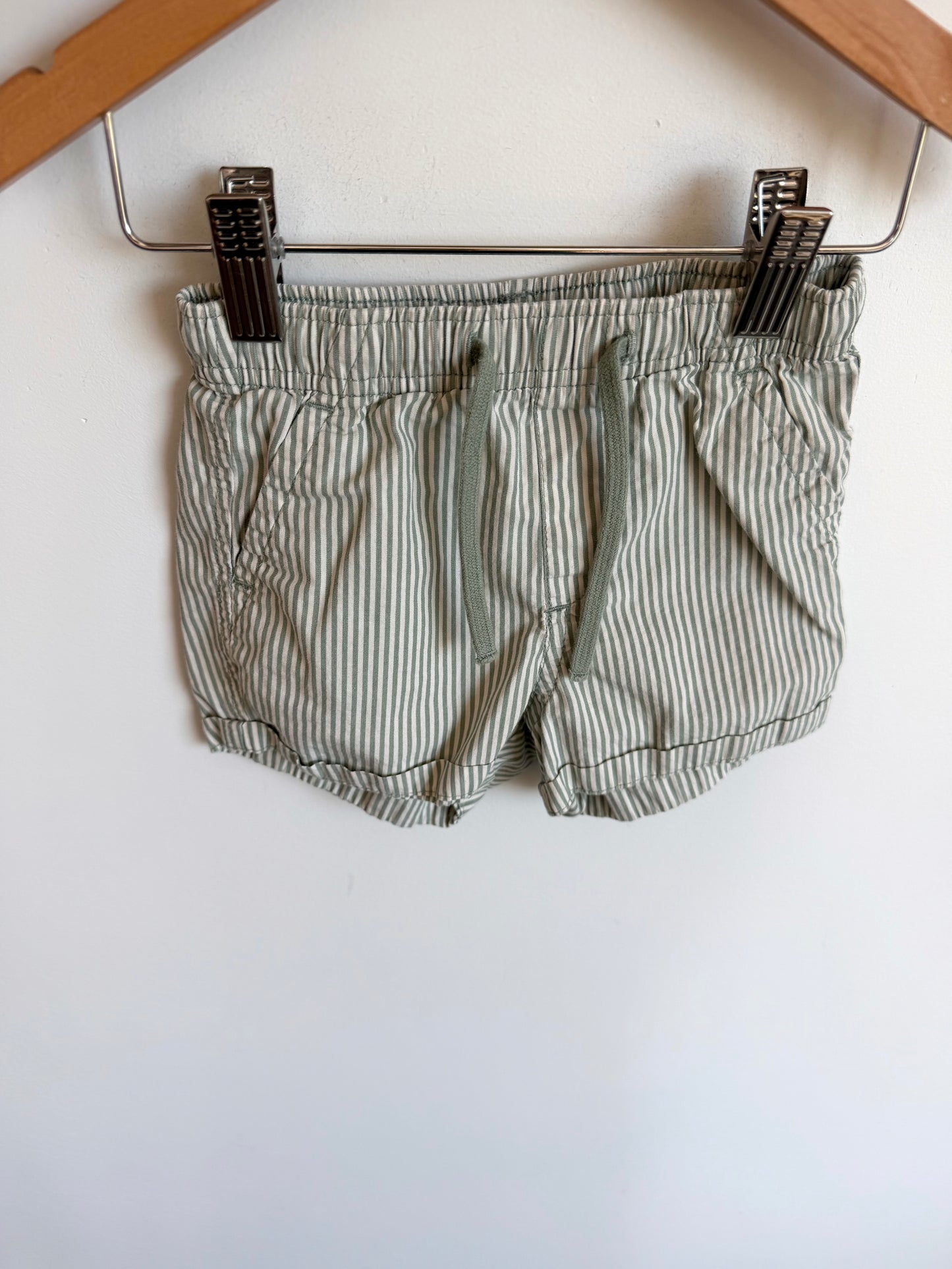 H&M Sage Vertical Stripe Shorts / 18m-2T