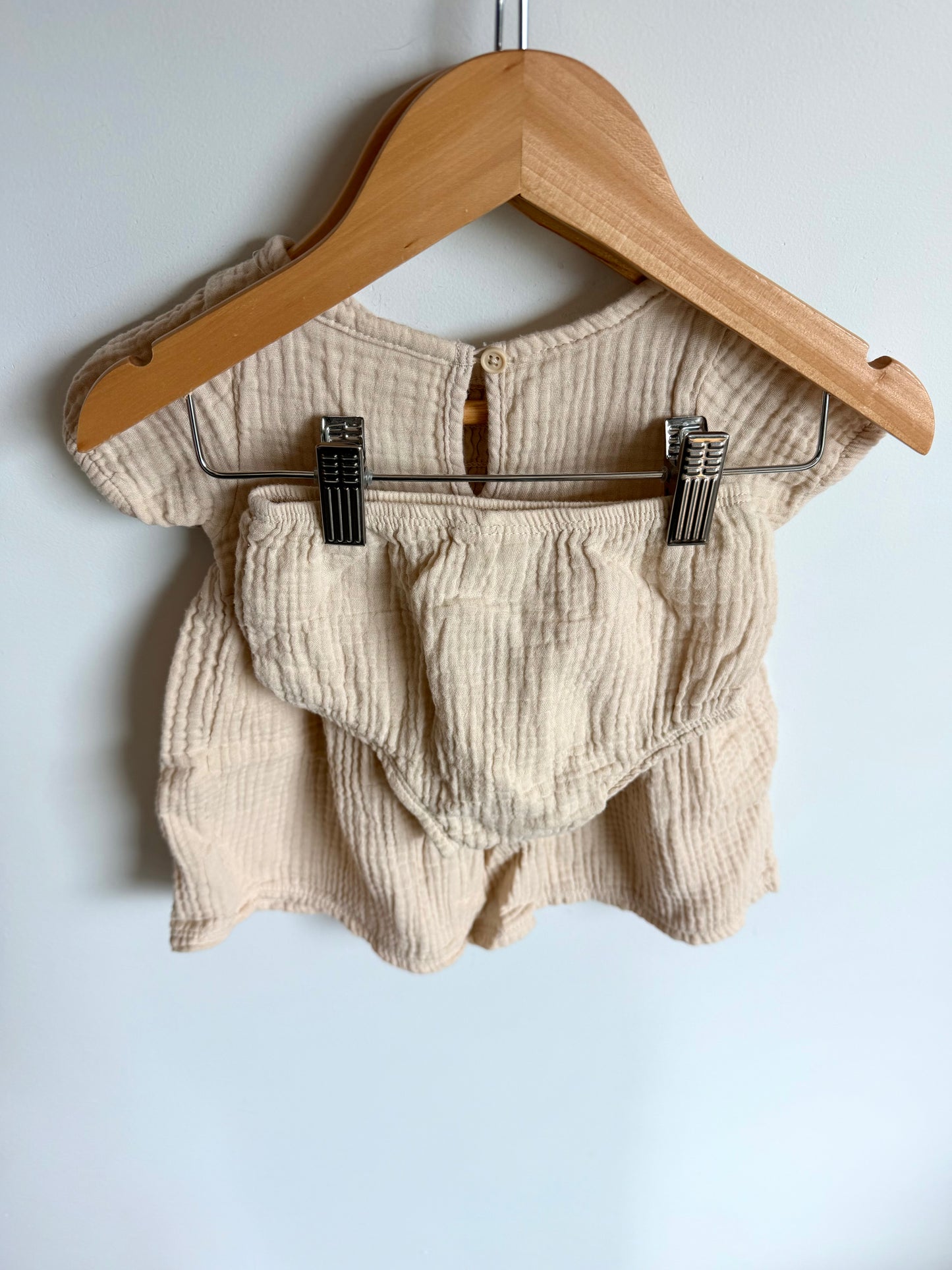 Tan Rushing Top + Bloomer Set / 12m
