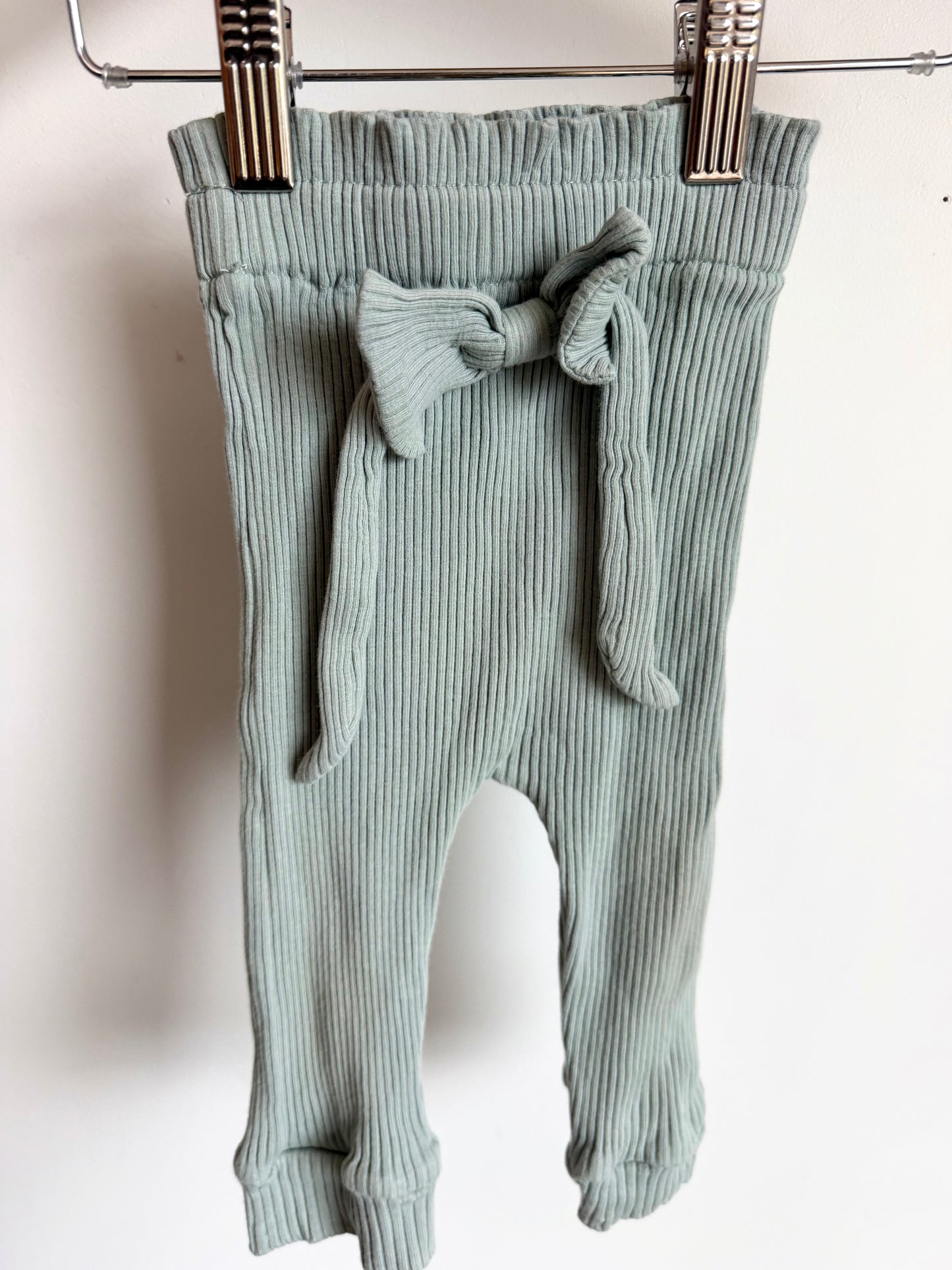 Dusty Blue Bodysuit + Pants Set / 3-6m