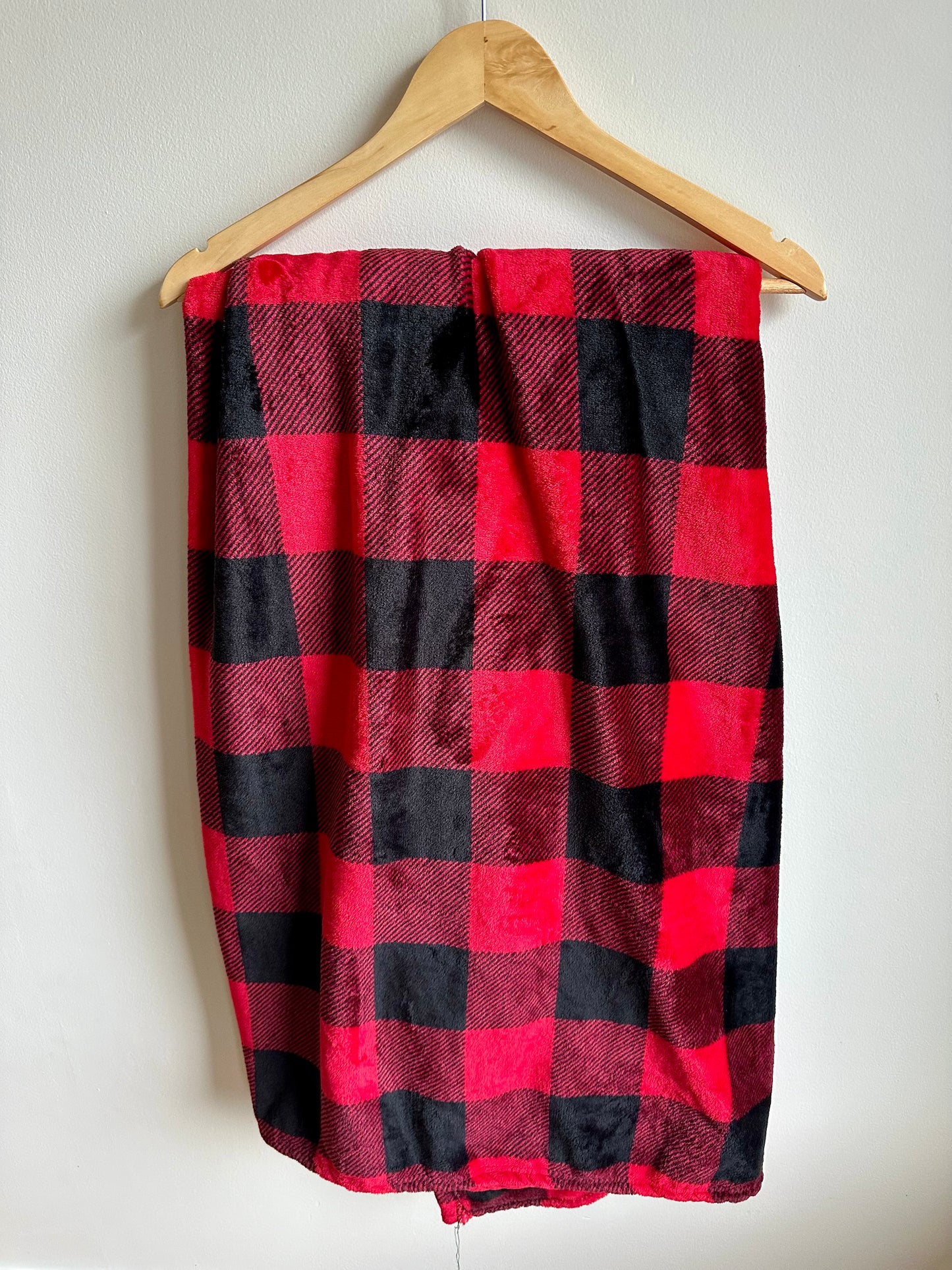 Plaid Large Throw Blanket (No Shipping)