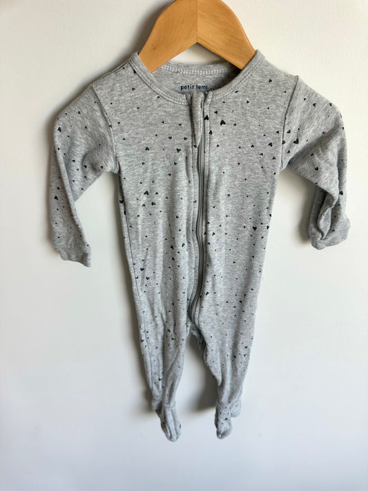 Grey Heart Sleeper / 9m