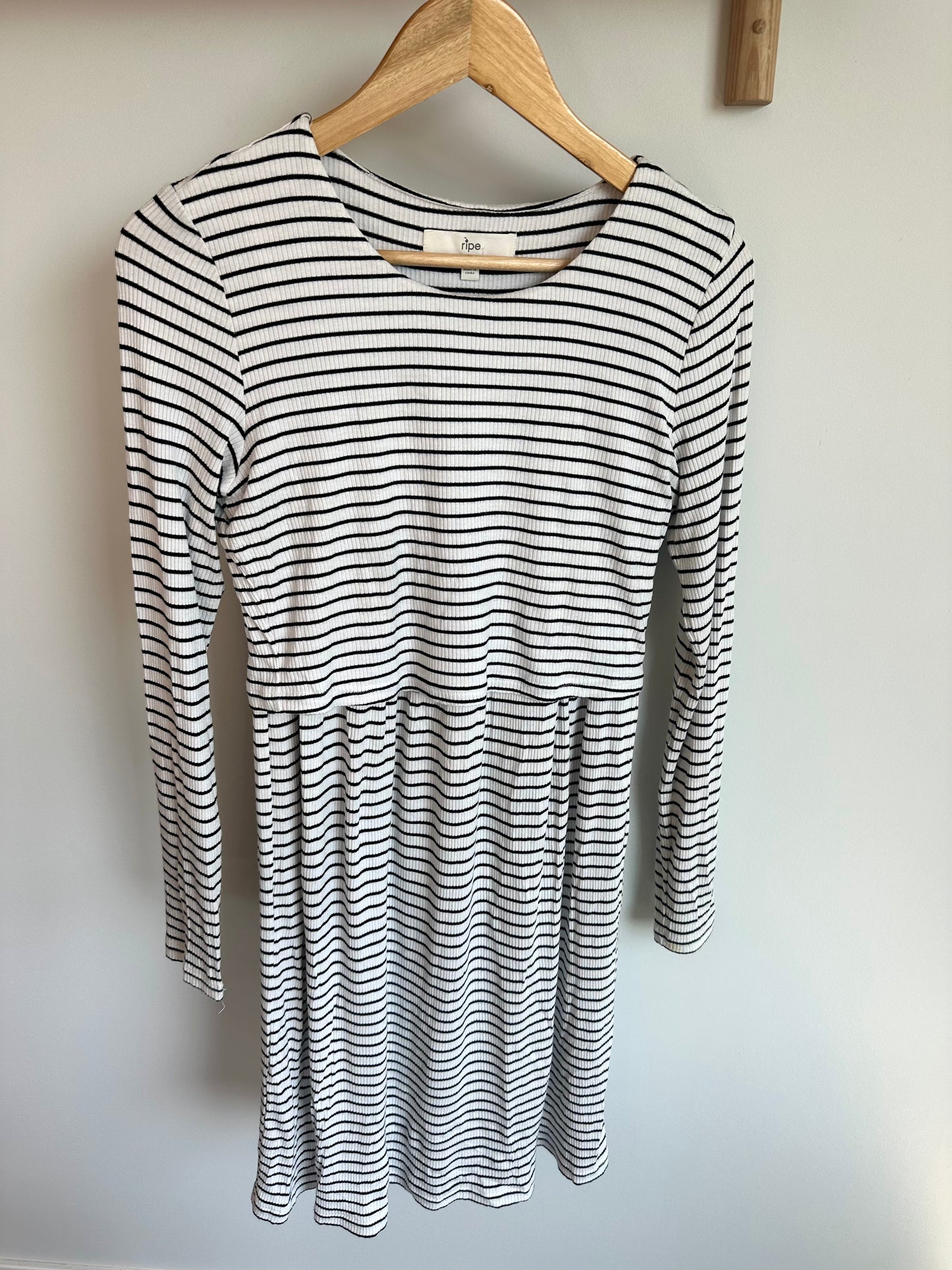 Viscose Striped Maternity or Nursing Dress / M