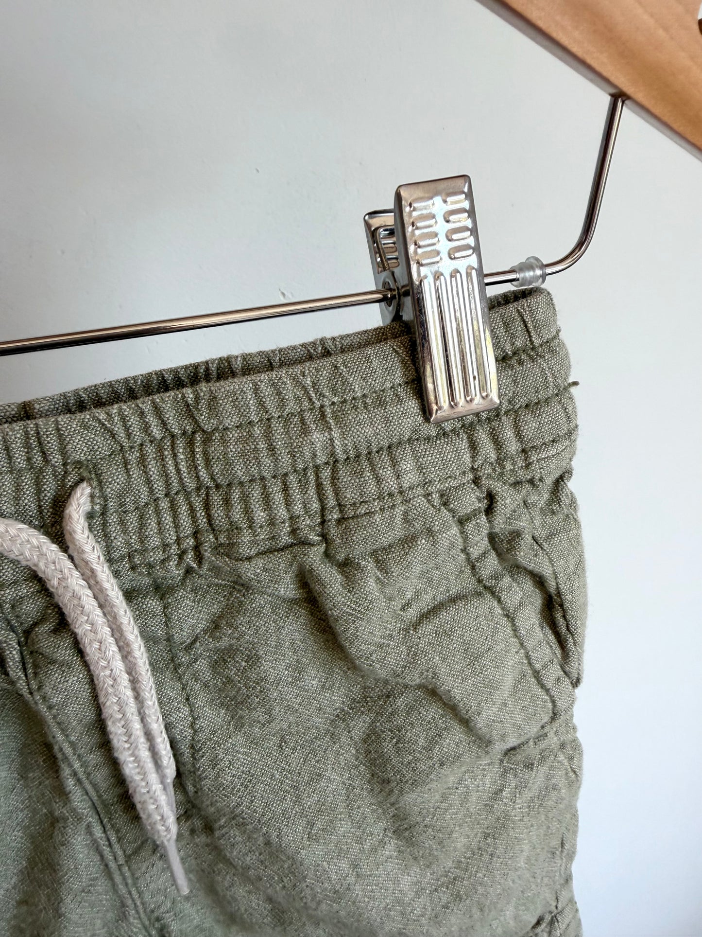 Sage Shorts with White Drawstring / 2T