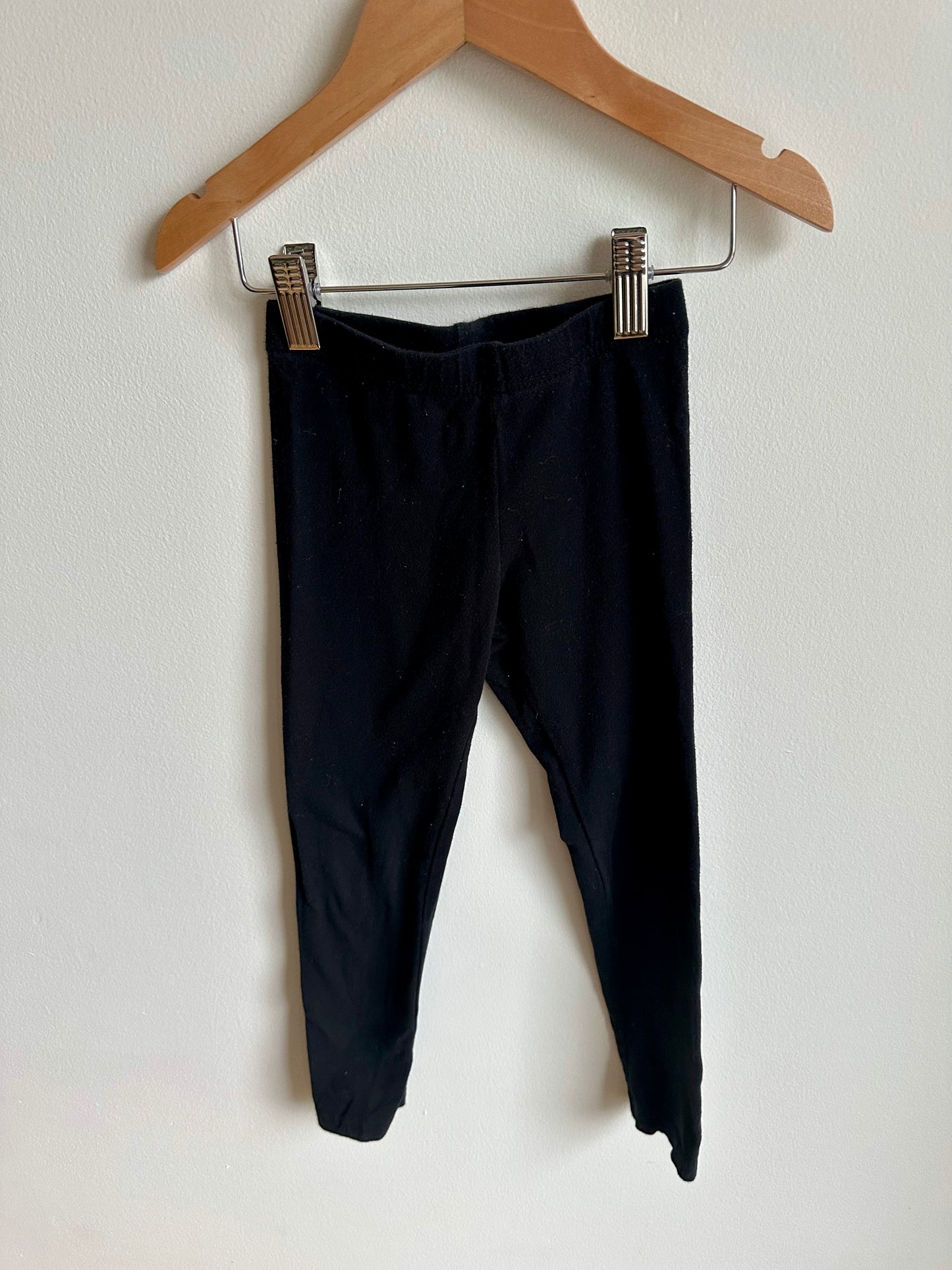 Black Leggings / 5 years (xs)