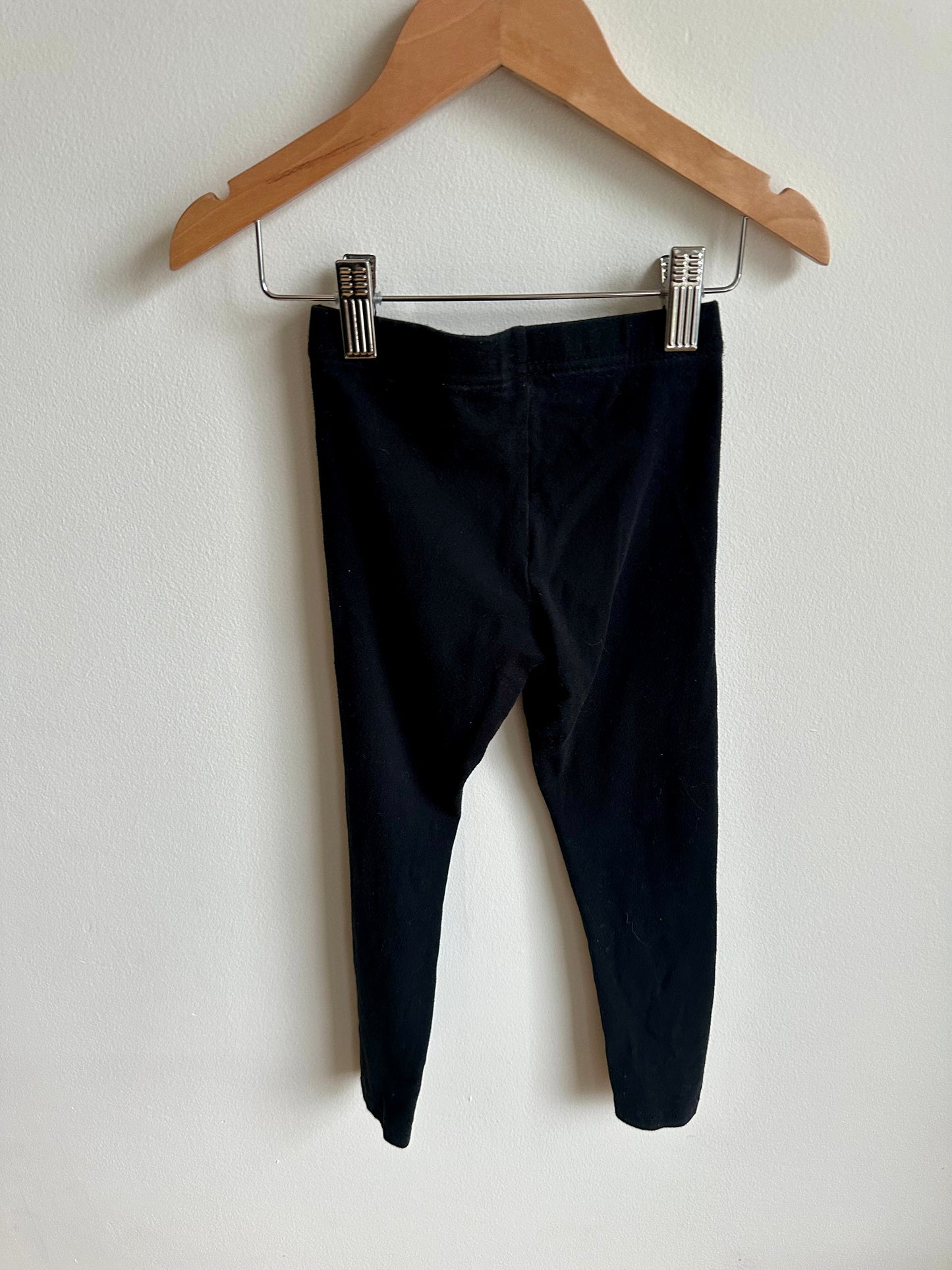 Black Leggings / 5 years (xs)