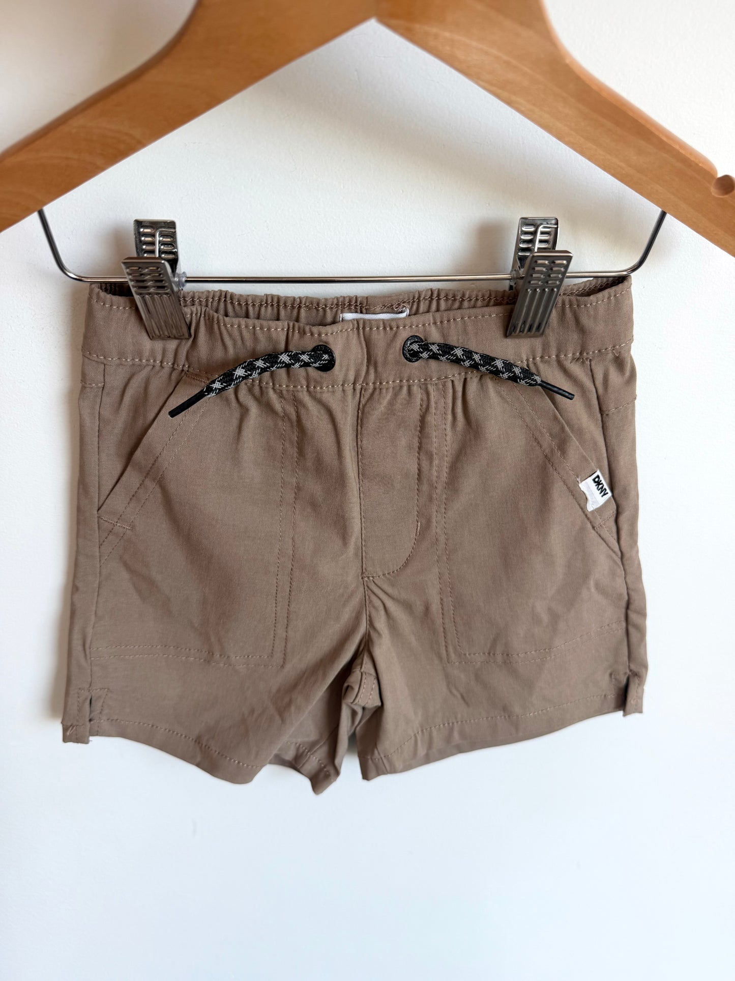 DKNY Tan Stretch Shorts / 2T