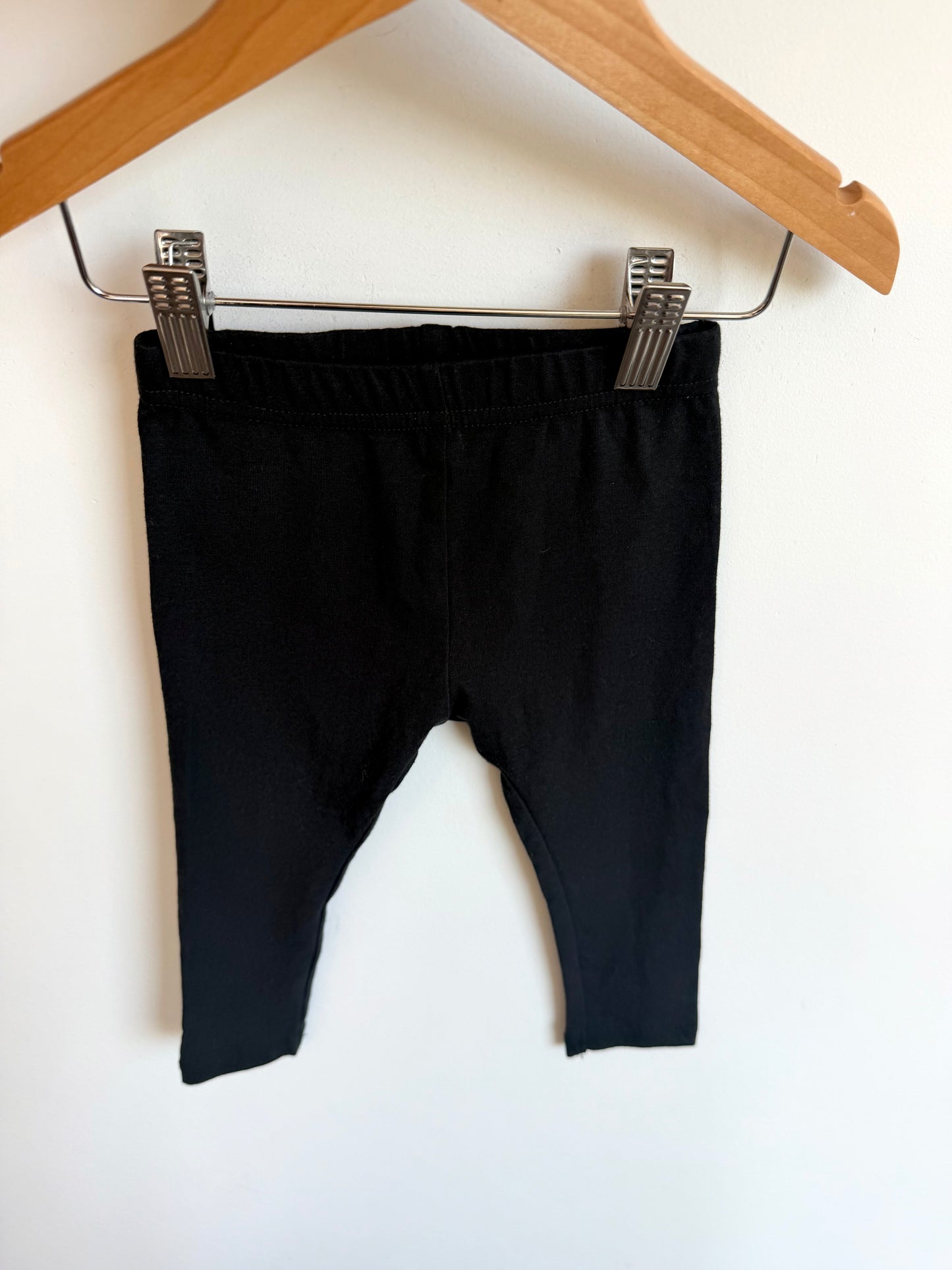 Black Leggings / 12-18m