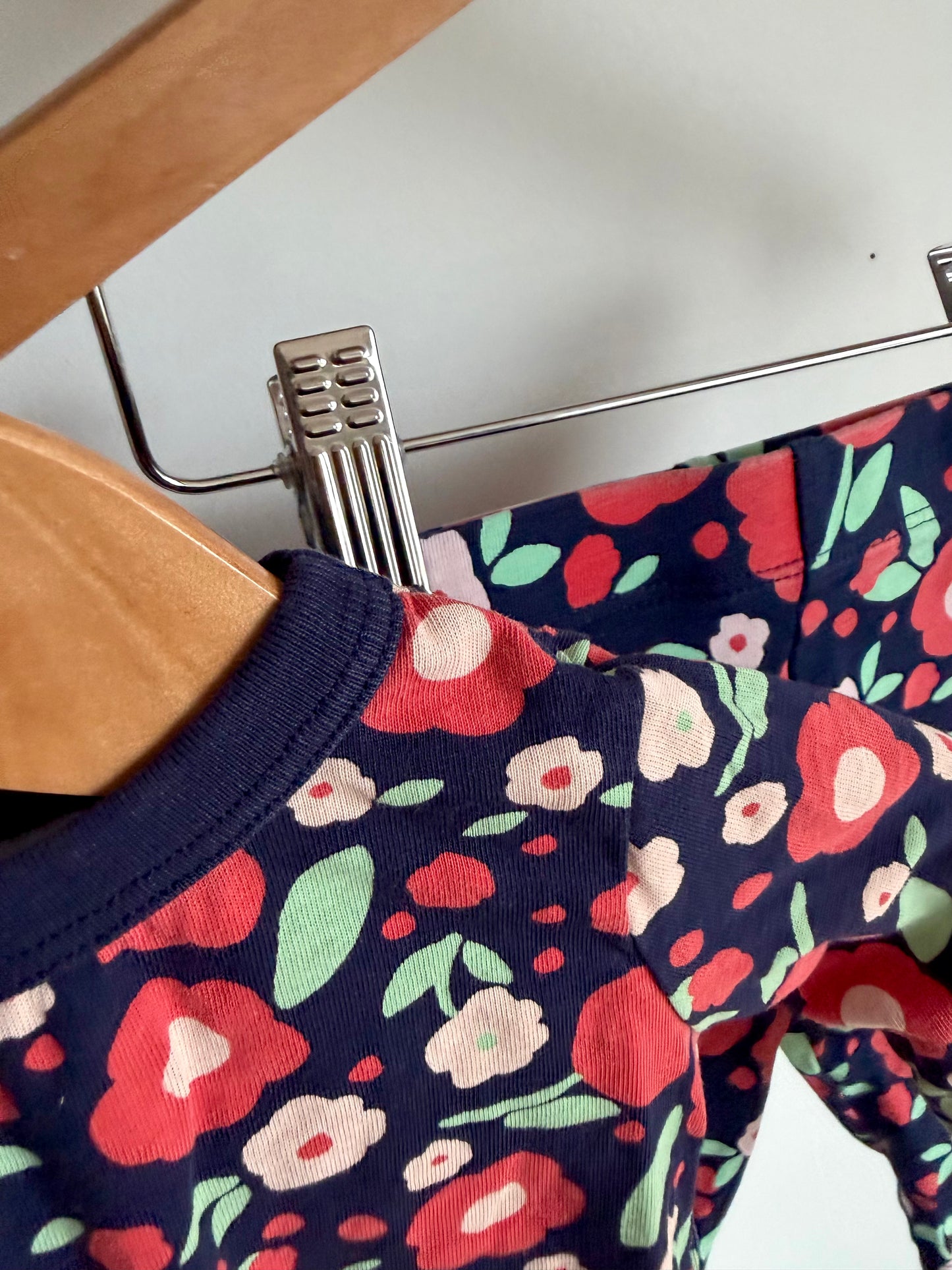 Flower Pattern Long Sleeve Top + Pants / 3-6m