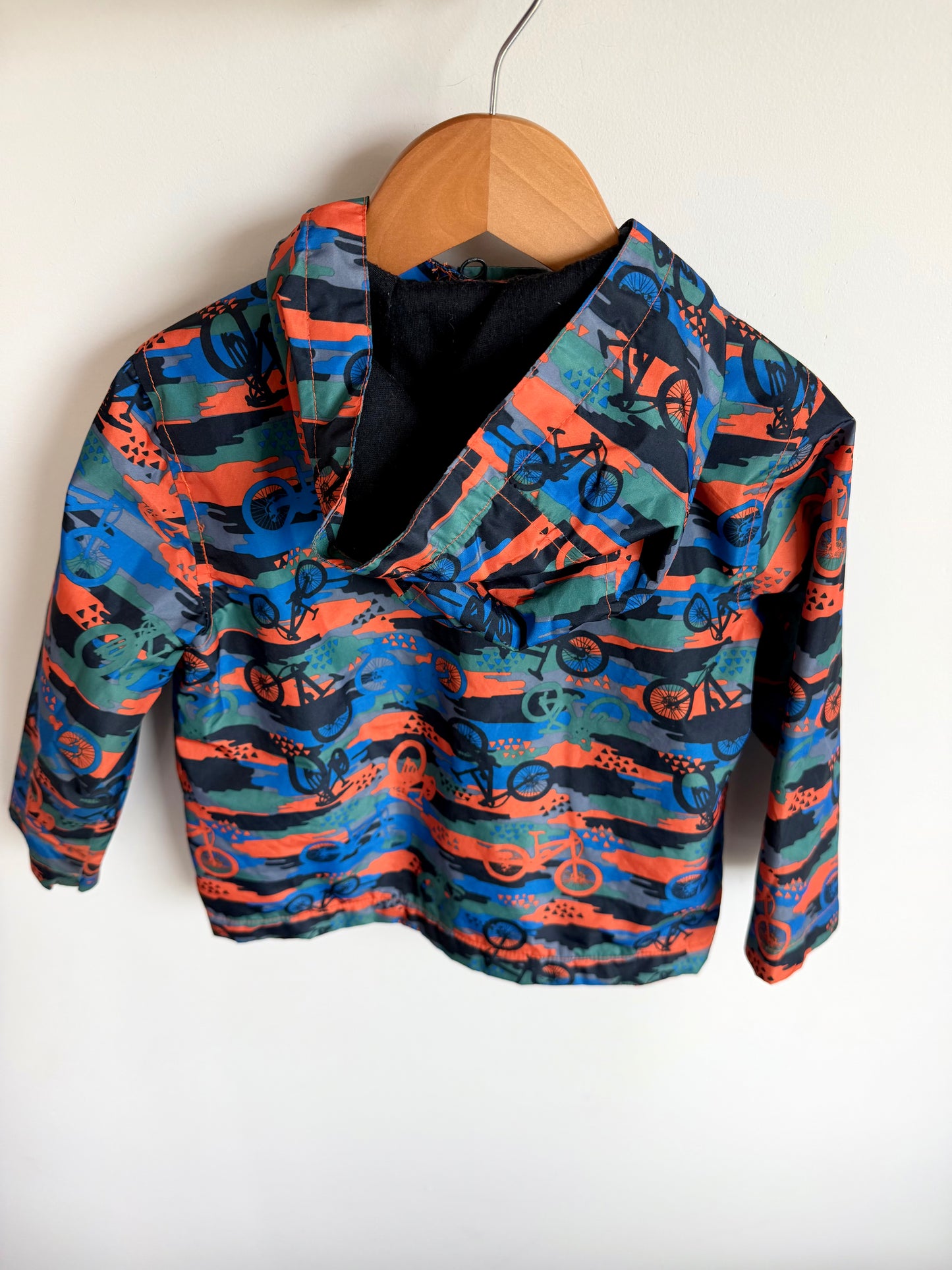 Bicycle Hooded Jacket / 3T