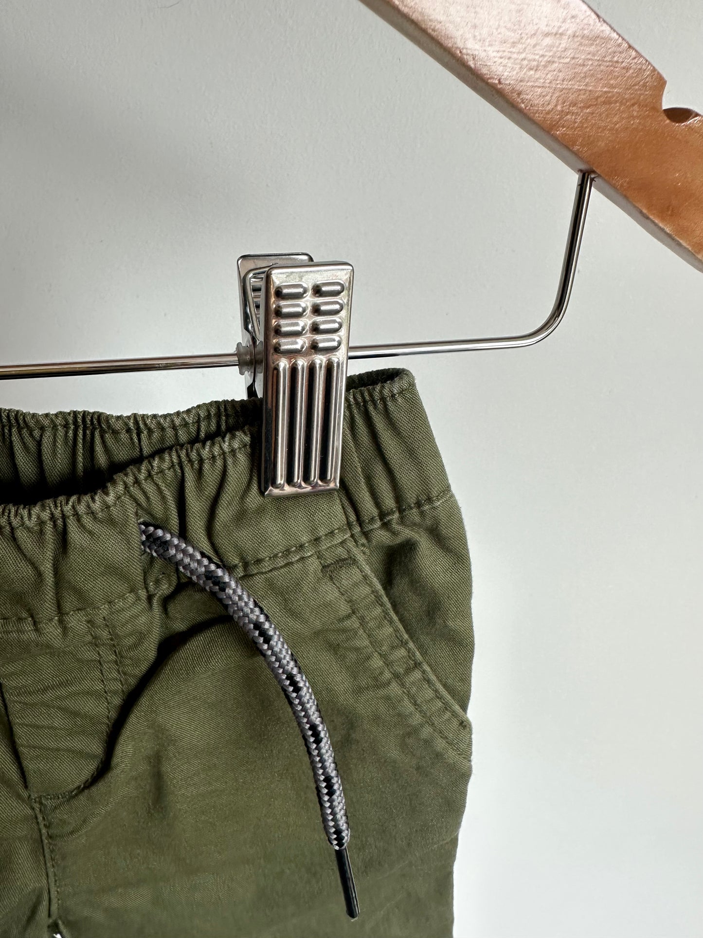 Gap Olive Drawstring Pants / 3-6m