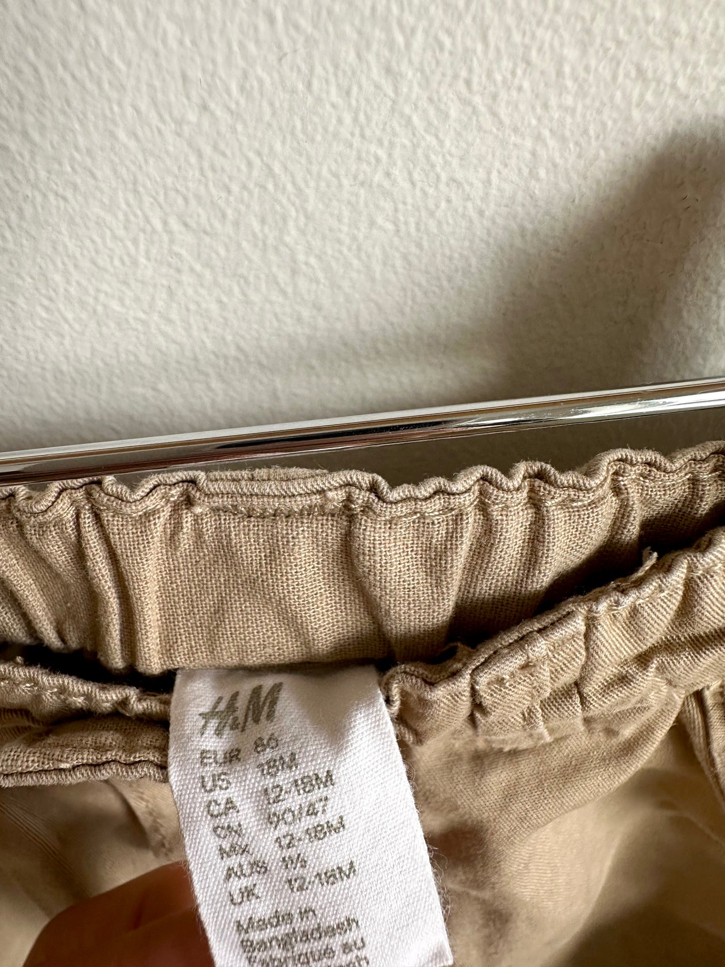 H&M Tan Pocket Shorts / 12-18m