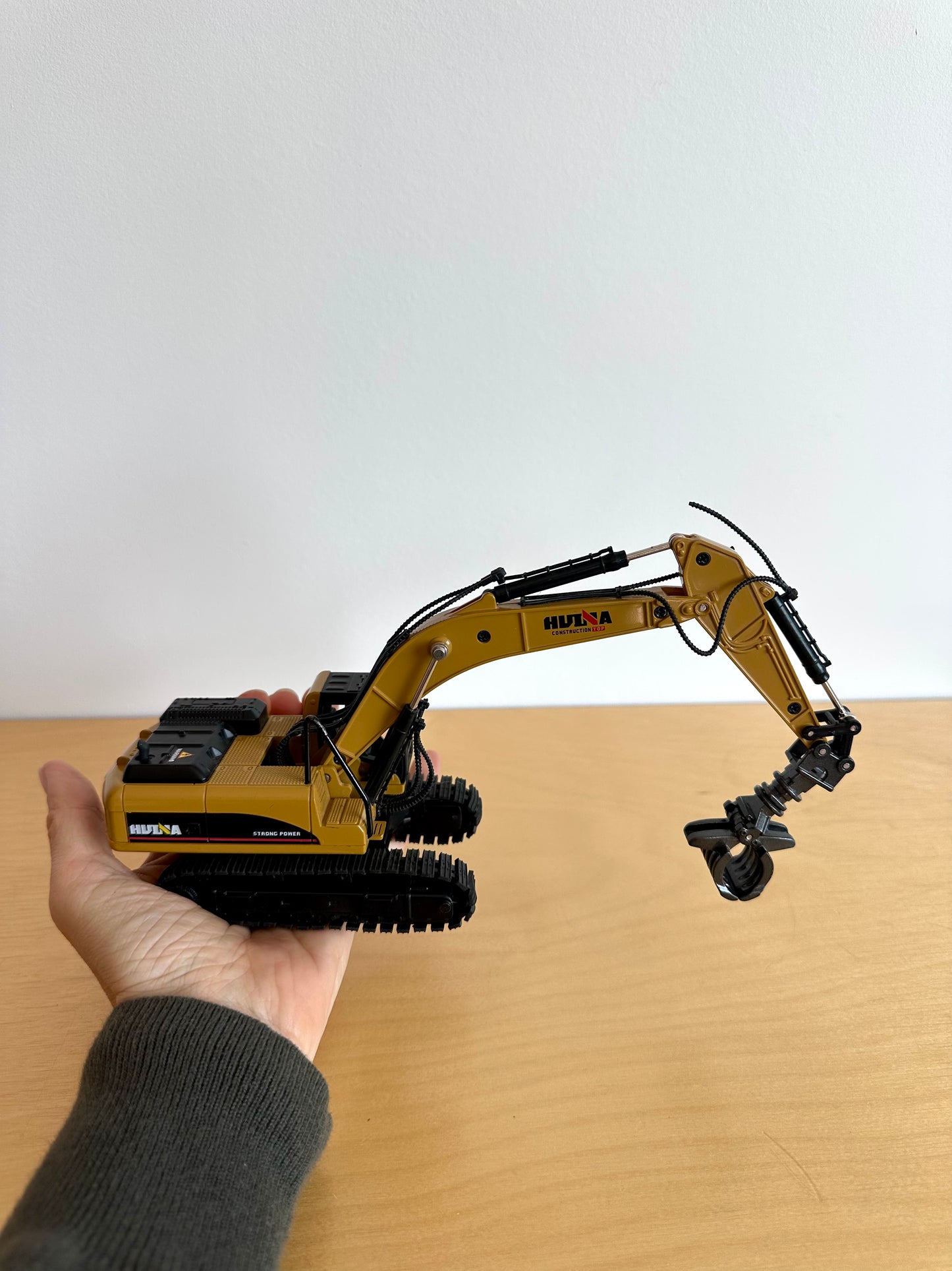 Huina Construction Toy