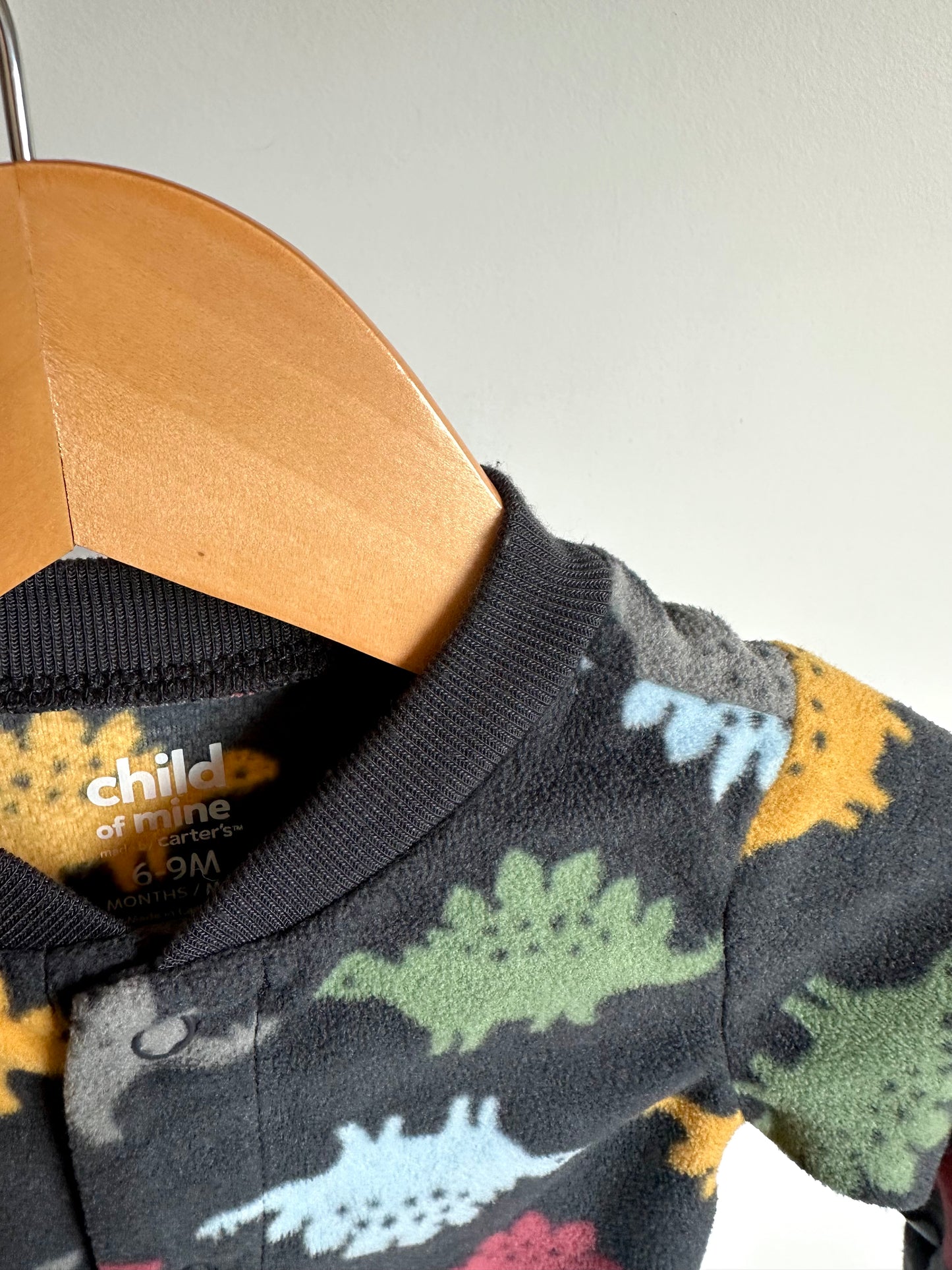 Charcoal Fleece Dino Sleeper / 6-9m